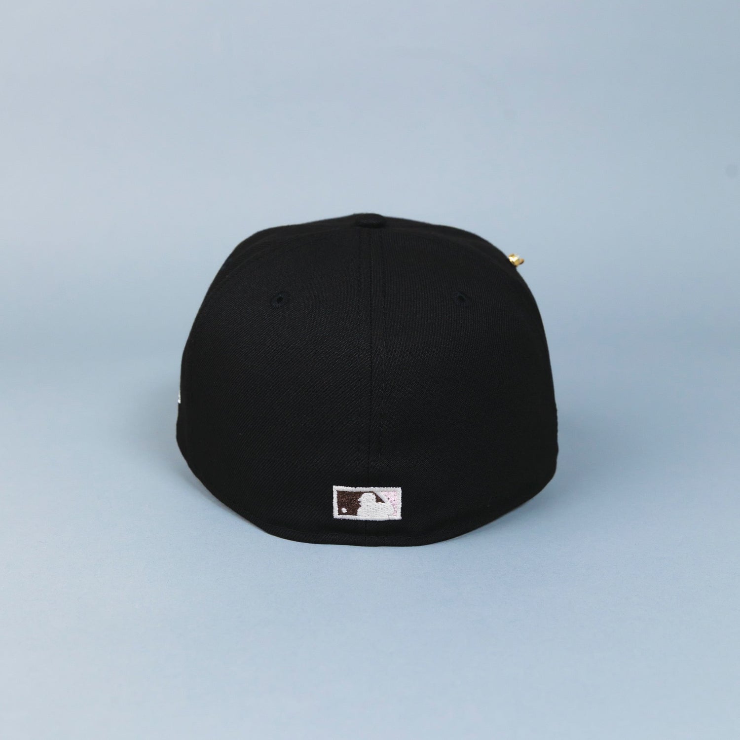 NEW ERA EXCLUSIVE 59FIFTY BLACK TORONTO BLUEJAYS W/ 30TH SEASON SIDE PATCH