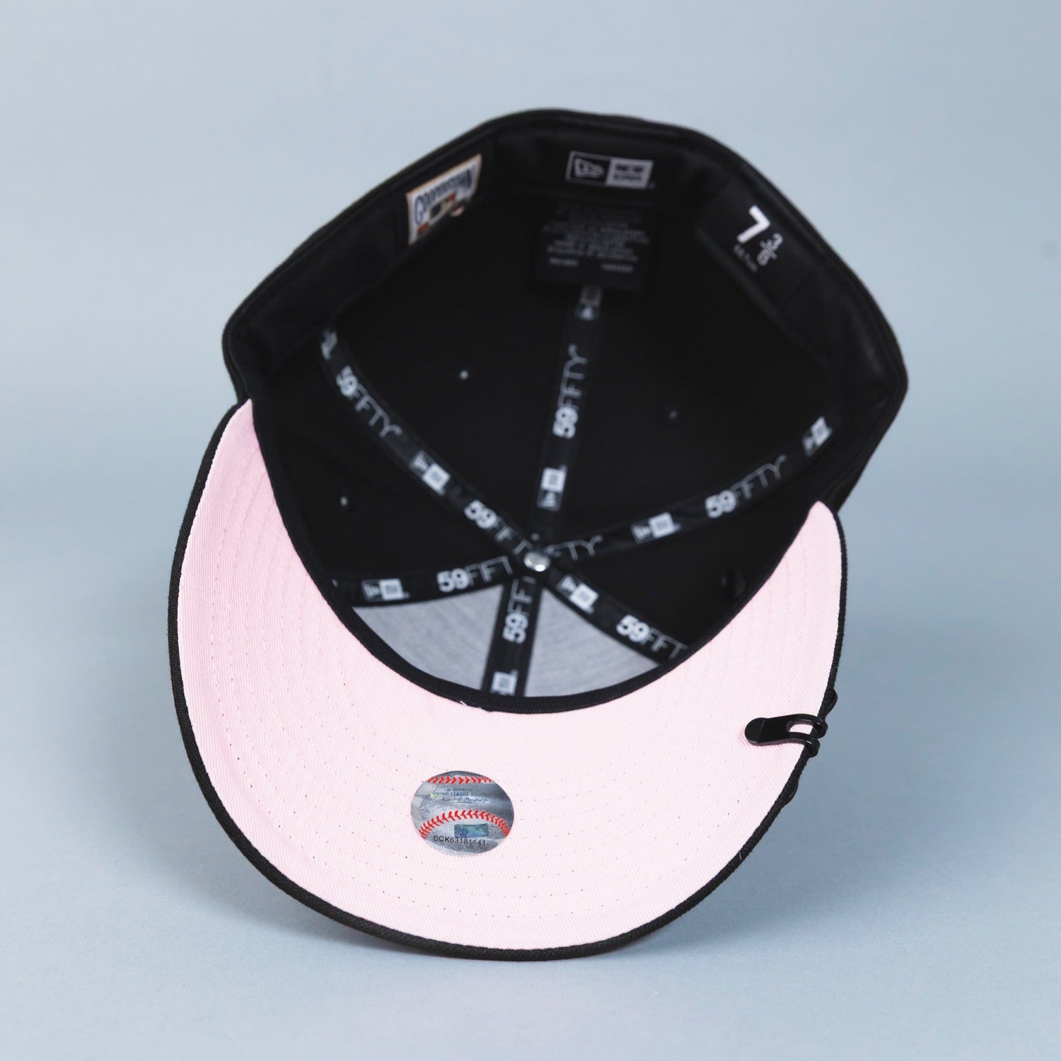NEW ERA EXCLUSIVE 59FIFTY BLACK TORONTO BLUEJAYS W/ 30TH SEASON SIDE PATCH