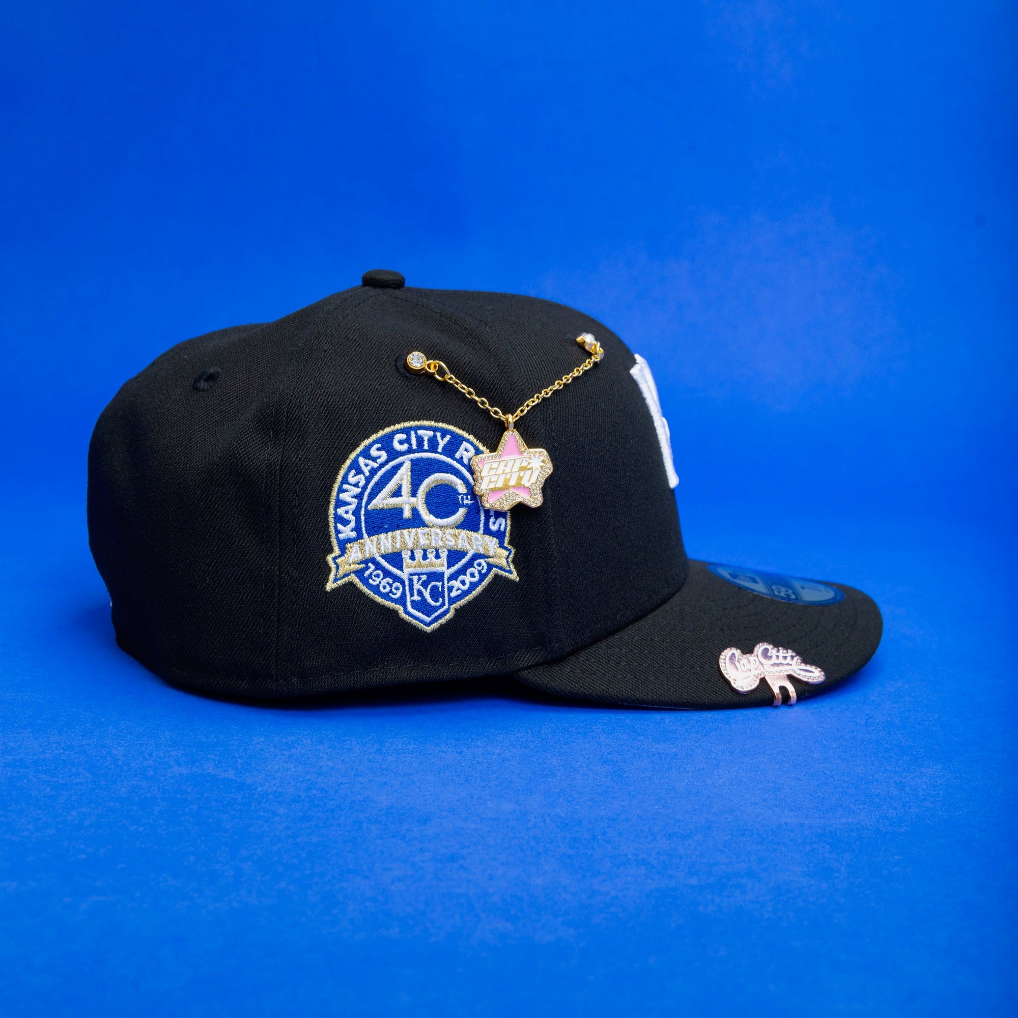 NEW ERA EXCLUSIVE 59FIFTY BLACK KANSAS CITY ROYALS W/ 40TH ANNIVERSARY SIDE PATCH