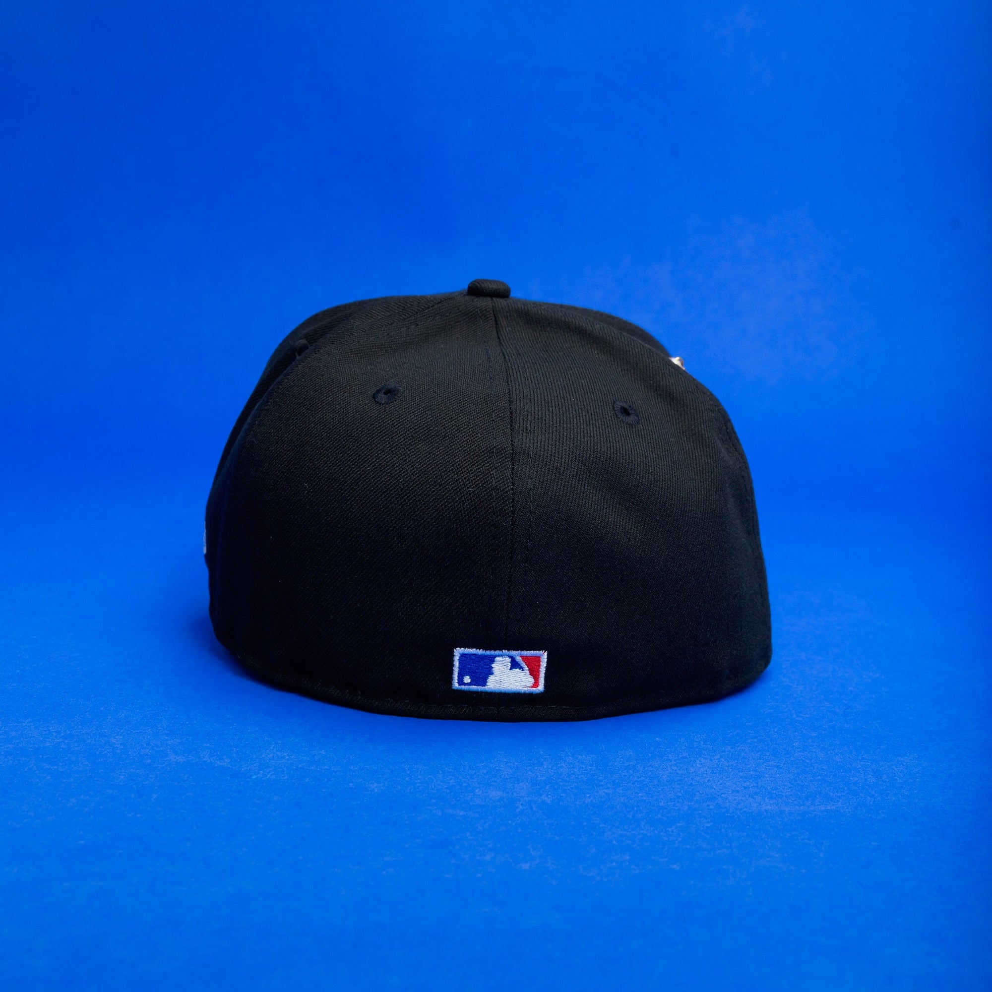 NEW ERA EXCLUSIVE 59FIFTY BLACK KANSAS CITY ROYALS W/ 40TH ANNIVERSARY SIDE PATCH