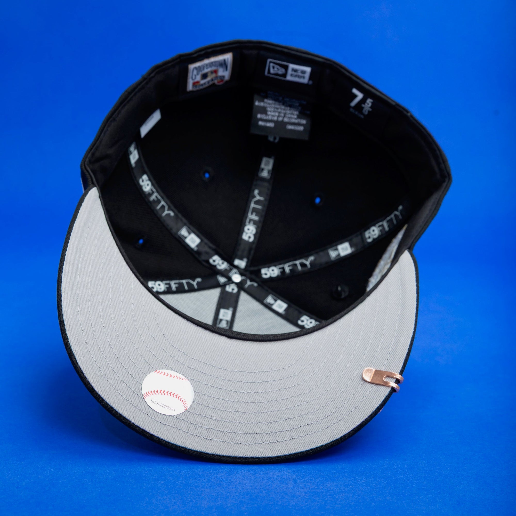 NEW ERA EXCLUSIVE 59FIFTY BLACK KANSAS CITY ROYALS W/ 40TH ANNIVERSARY SIDE PATCH