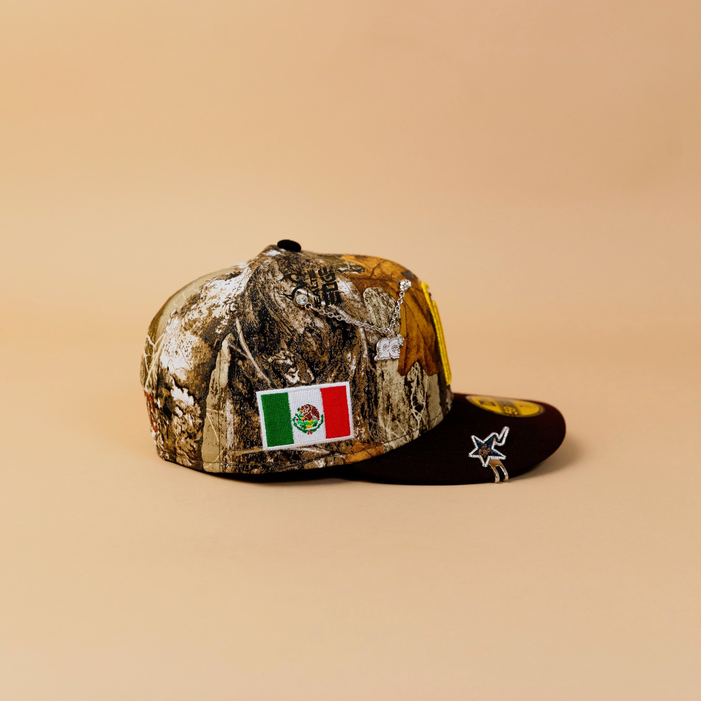 NEW ERA EXCLUSIVE 59FIFTY REALTREE/ BROWN MEXICO W/ MEXICO FLAG SIDE PATCH