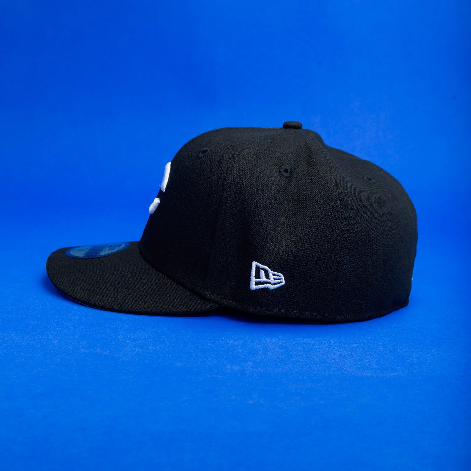 NEW ERA EXCLUSIVE 59FIFTY BLACK CINCINNATI REDS W/ 150TH ANNIVERSARY SIDE PATCH