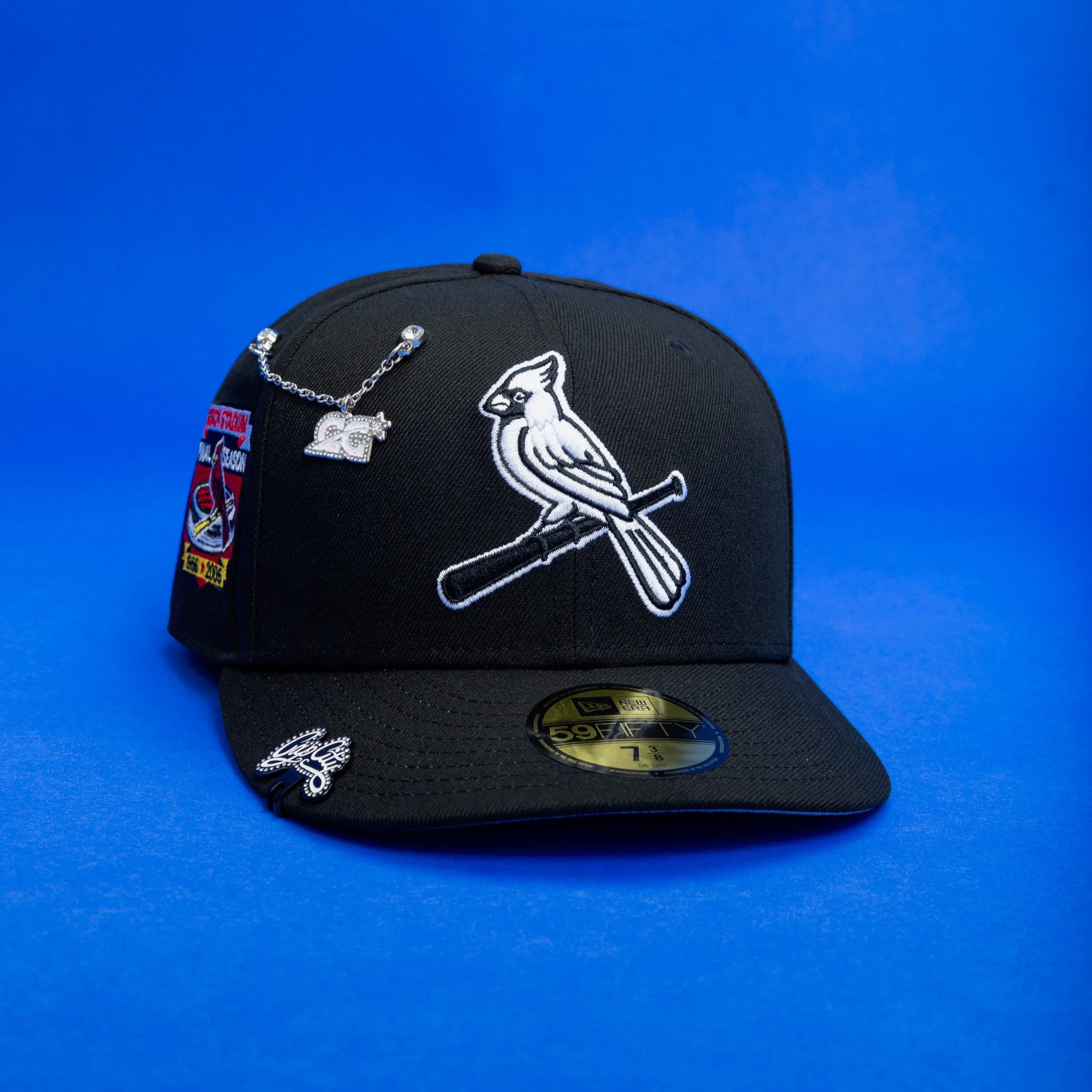 NEW ERA EXCLUSIVE 59FIFTY BLACK ST LOUIS CARDINALS W/ BUSCH STADIUM SIDE PATCH