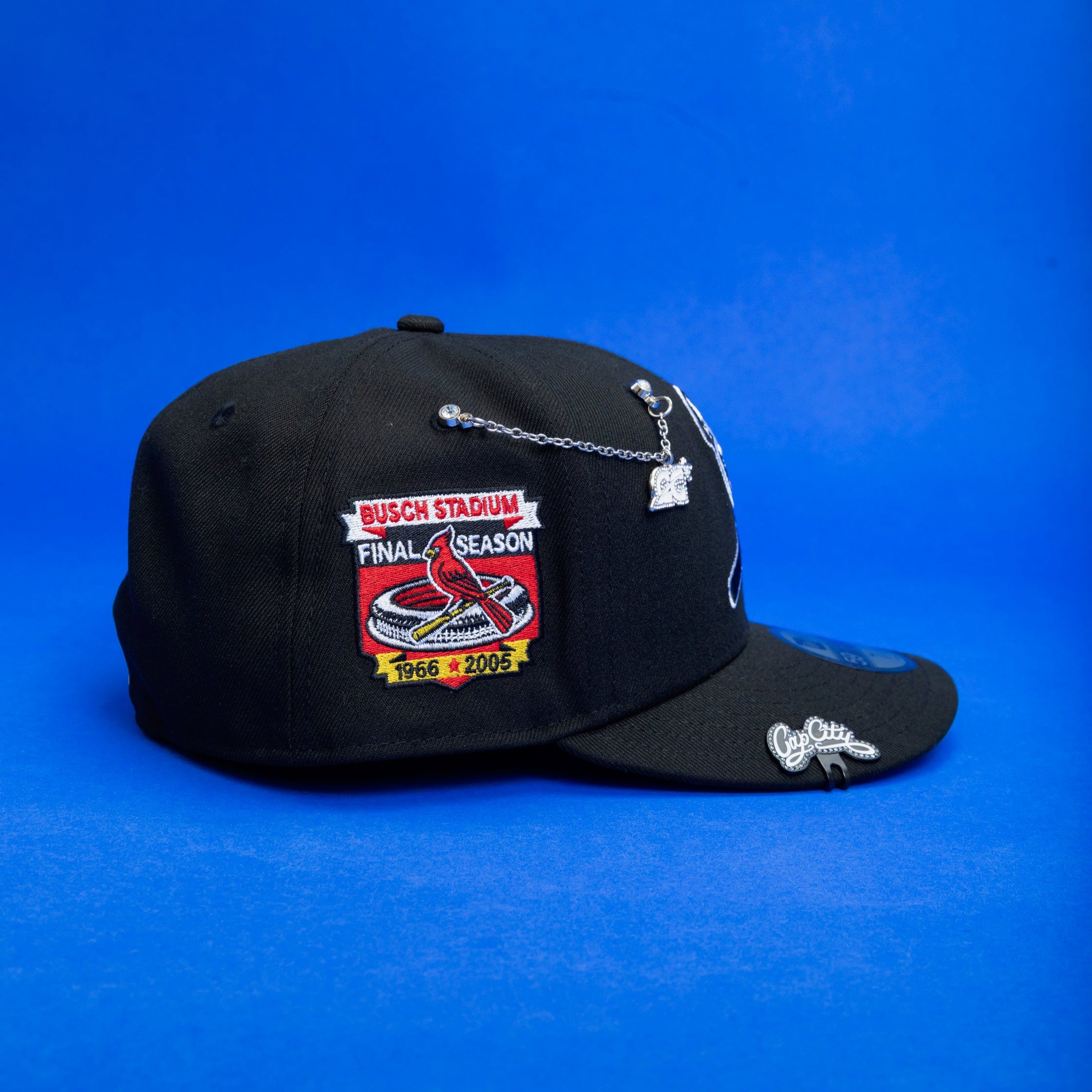NEW ERA EXCLUSIVE 59FIFTY BLACK ST LOUIS CARDINALS W/ BUSCH STADIUM SIDE PATCH