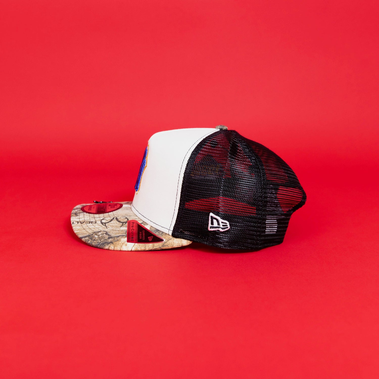 NEW ERA EXCLUSIVE 9FIFTY A-FRAME CHROME/ REALTREE NEW YORK YANKEES MESHBACK SNAPBACK W/ 1999 WORLD SERIES SIDE PATCH