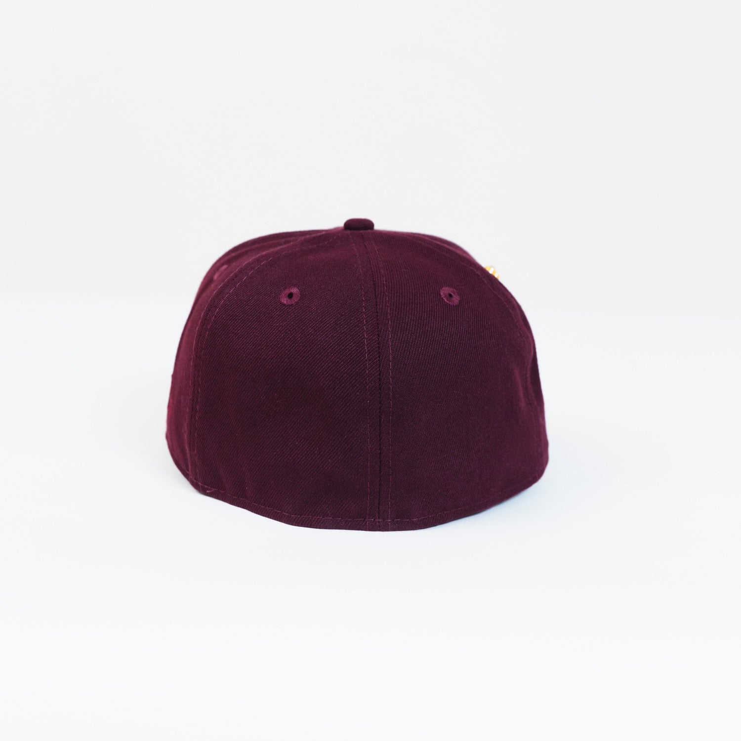 NEW ERA EXCLUSIVE 59FIFTY BURGUNDY NEW YORK YANKEES W/ 1949 WORLD SERIES SIDE PATCH