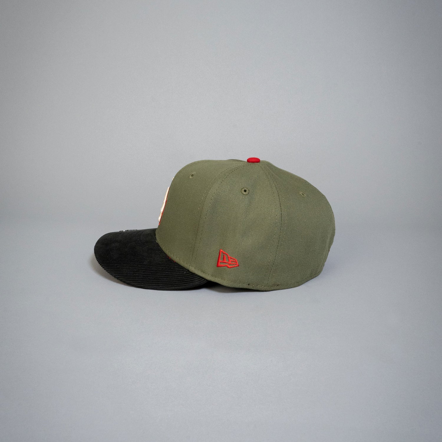 NEW ERA EXCLUSIVE 59FIFTY OLIVE GREEN/ CORDUROY LOS ANGELES DODGERS W/ 40TH ANNIVERSARY SIDE PATCH