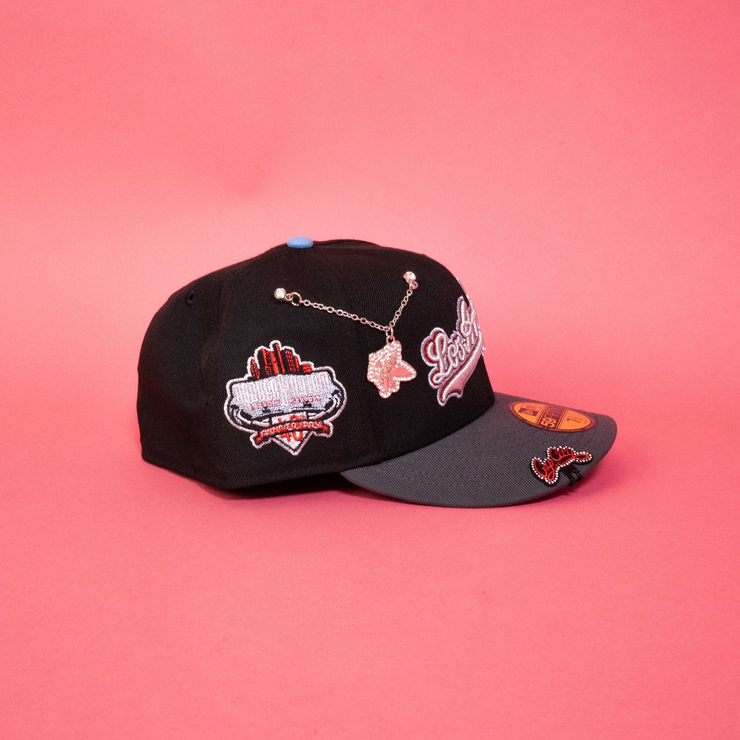 NEW ERA EXCLUSIVE 59FIFTY BLACK/ DARK GREY LOS ANGELES DODGERS SCRIPT W/ 40TH ANNIVERSARY SIDE PATCH