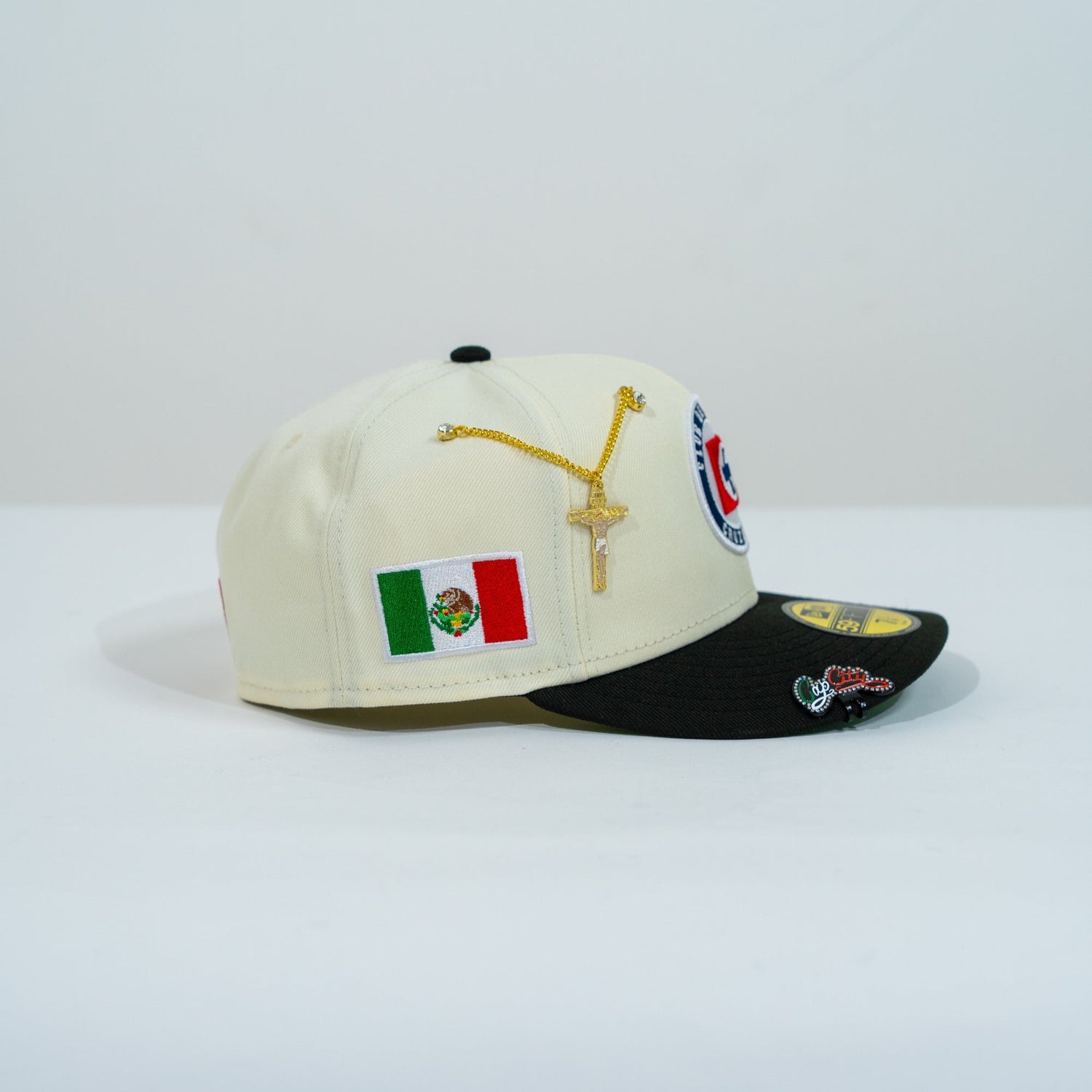 NEW ERA EXCLUSIVE 59FIFTY CHROME/ BLACK "CLUB CRUZ AZUL" W/ MEXICO FLAG SIDE PATCH