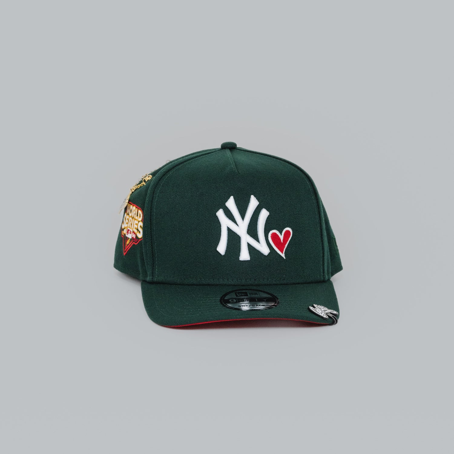 NEW ERA EXCLUSIVE 9FIFTY A-FRAME FOREST GREEN NEW YORK YANKEES SNAPBACK W/ RED HEART + 2009 WORLD SERIES SIDE PATCH