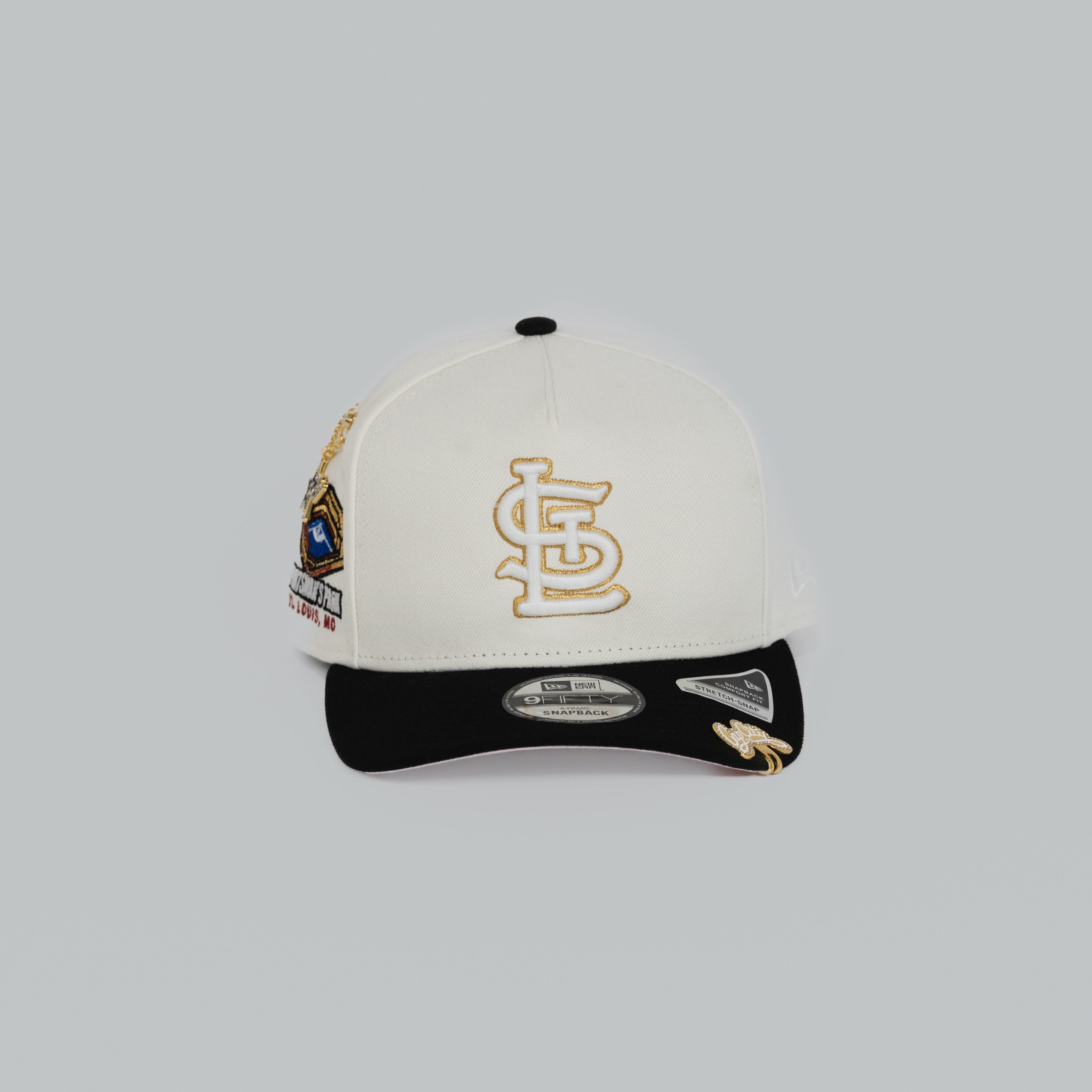 NEW ERA EXCLUSIVE 9FIFTY A-FRAME CHROME/ BLACK ST LOUIS CARDINALS SNAPBACK W/ SPORTSMAN'S PARK SIDE PATCH