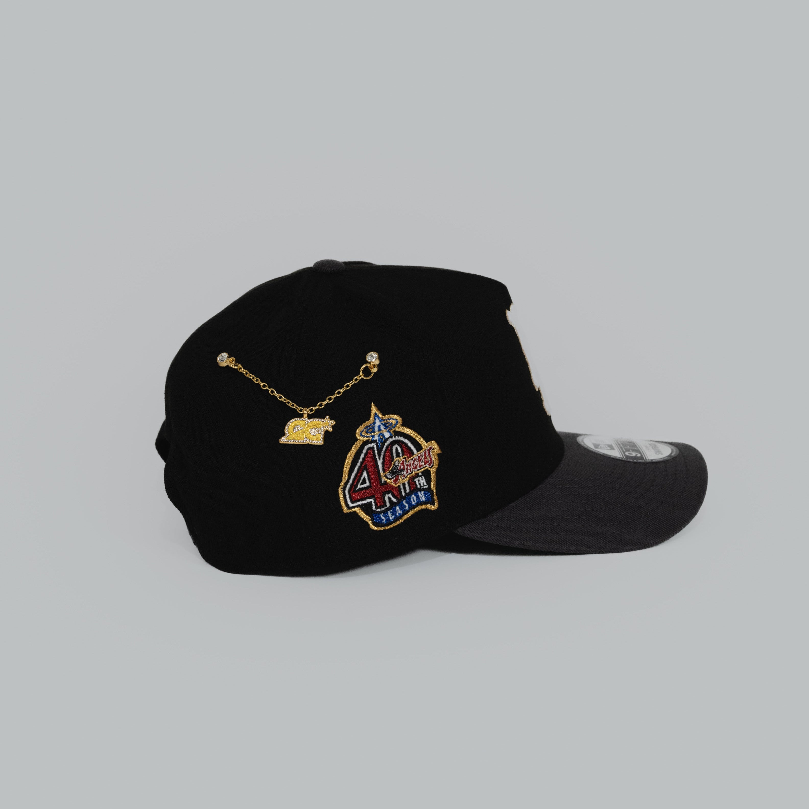 NEW ERA 9FIFTY A-FRAME BLACK/ GREY ANAHEIM ANGELS SNAPBACK W/ 40TH ANNIVERSARY SIDE PATCH