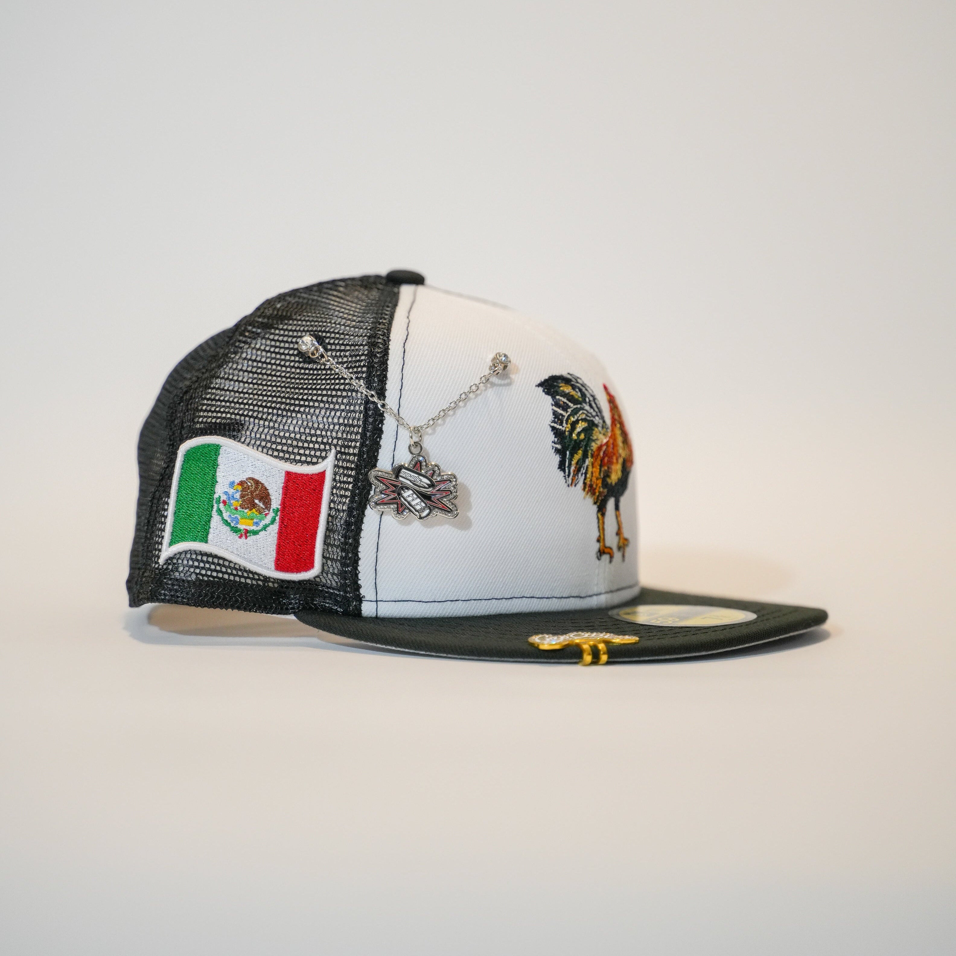 NEW ERA EXCLUSIVE 59FIFTY PEARL WHITE MEXICO "EL GALLO" MESHBACK W/ MEXICO FLAG SIDE PATCH