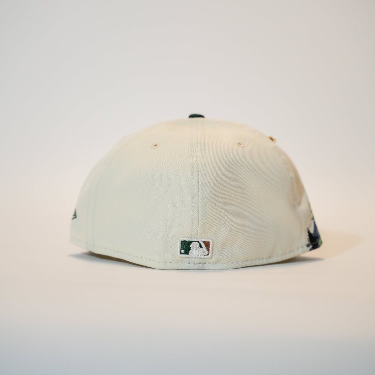 NEW ERA EXCLUSIVE 59FIFTY CHROME/FOREST GREEN LOS ANGELES DODGERS W/ PINE TREES