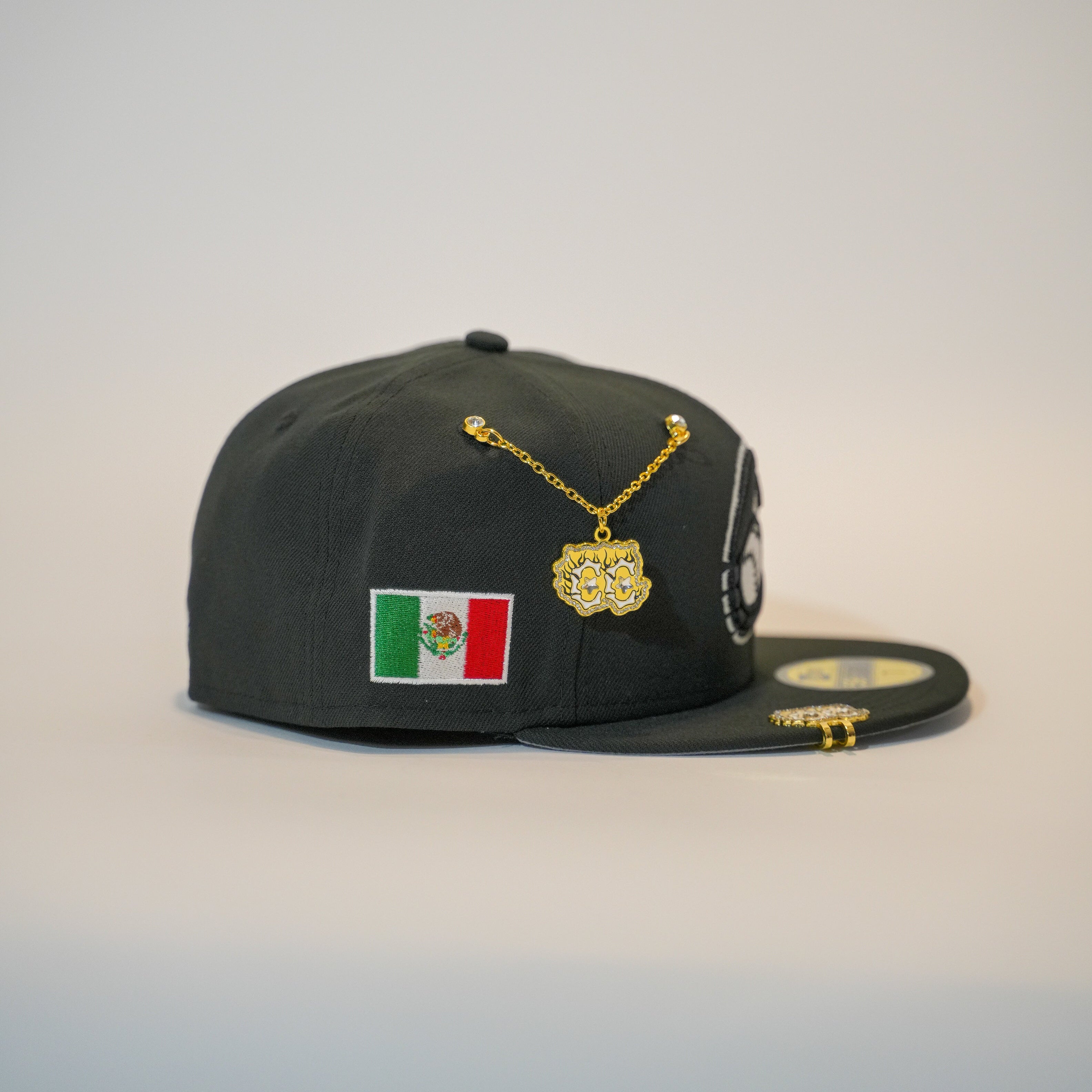NEW ERA EXCLUSIVE 59FIFTY BLACK CHARROS DE JALISCO W/ MEXICO FLAG SIDE PATCH