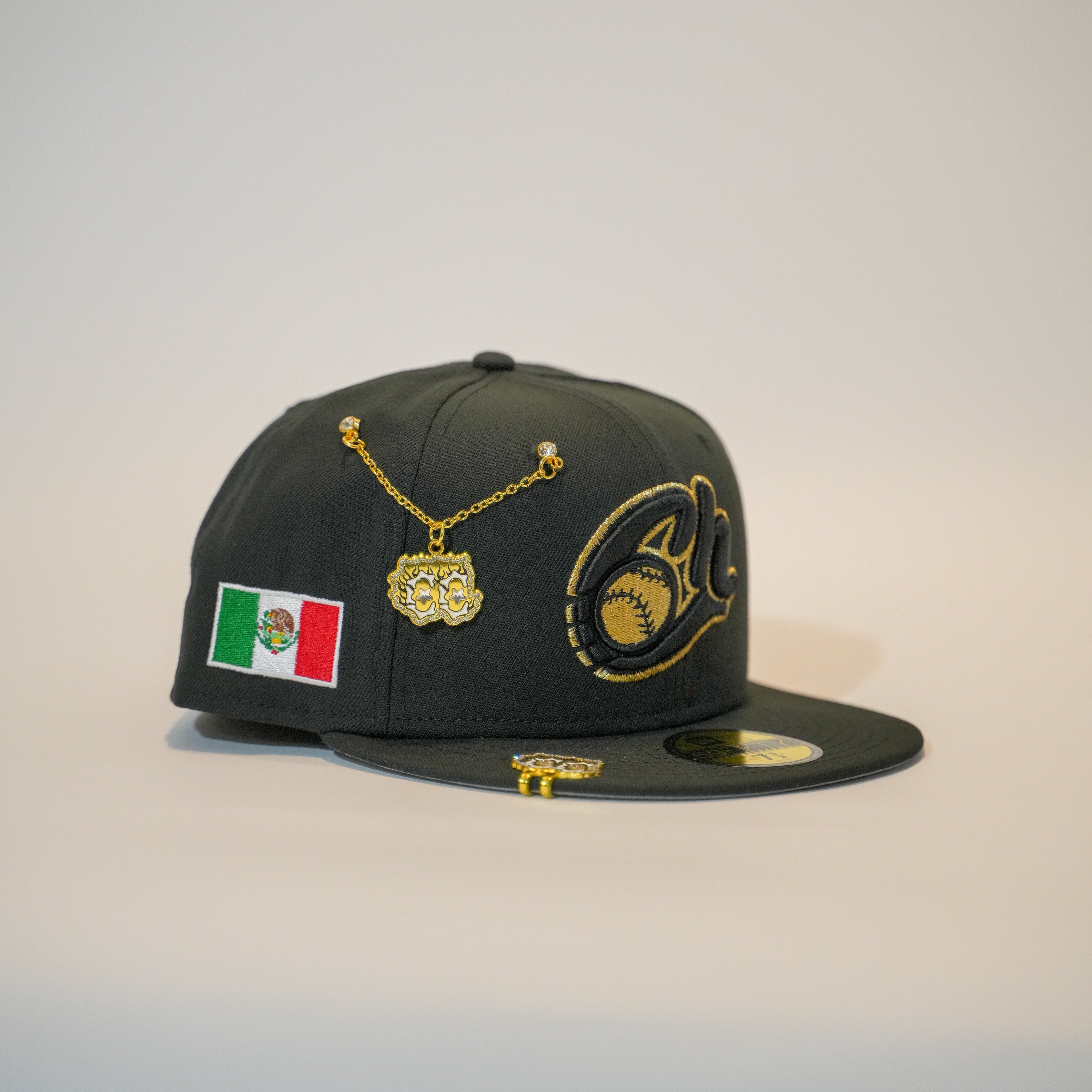NEW ERA EXCLUSIVE 59FIFTY BLACK CHARROS DE JALISCO W/ MEXICO FLAG SIDE PATCH
