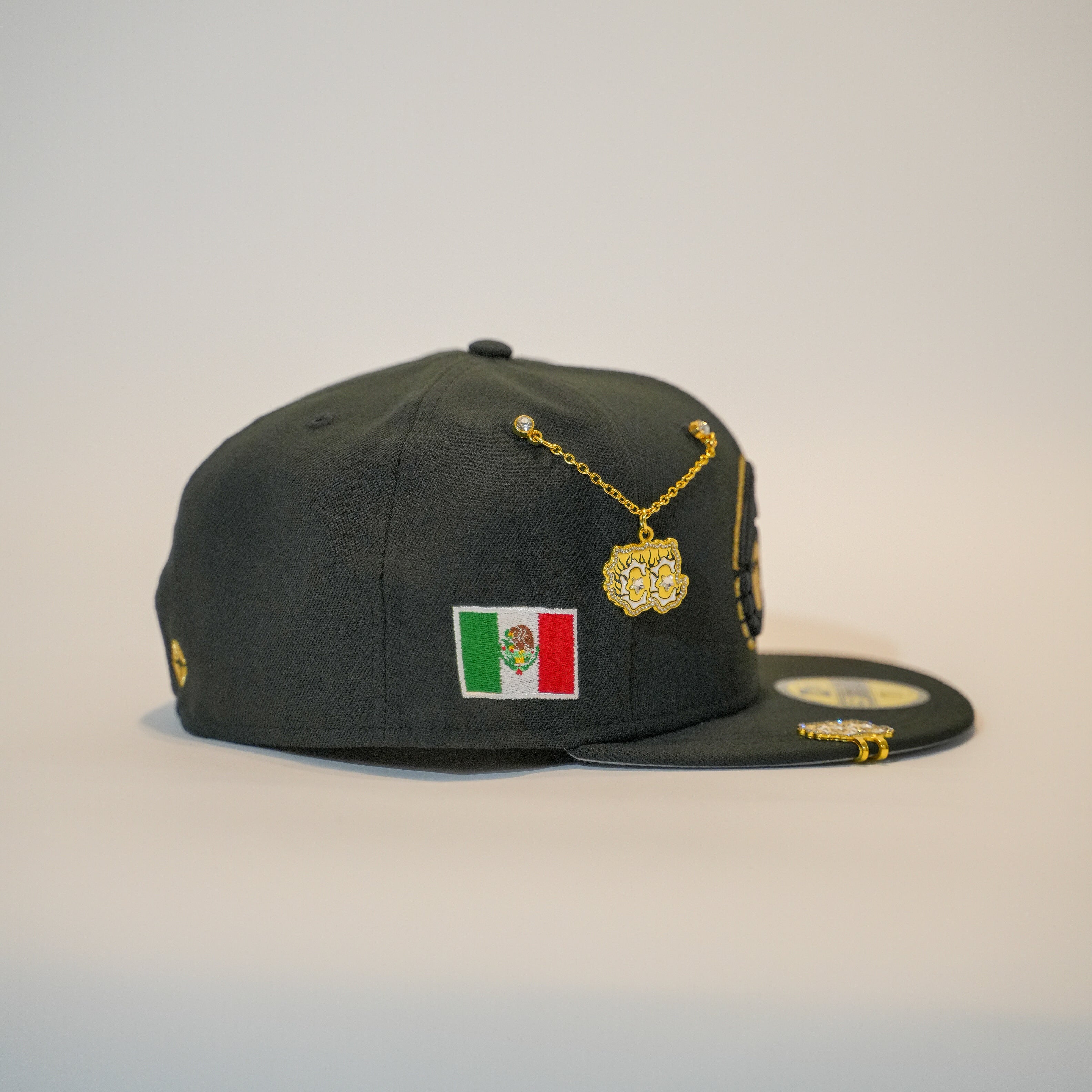 NEW ERA EXCLUSIVE 59FIFTY BLACK CHARROS DE JALISCO W/ MEXICO FLAG SIDE PATCH