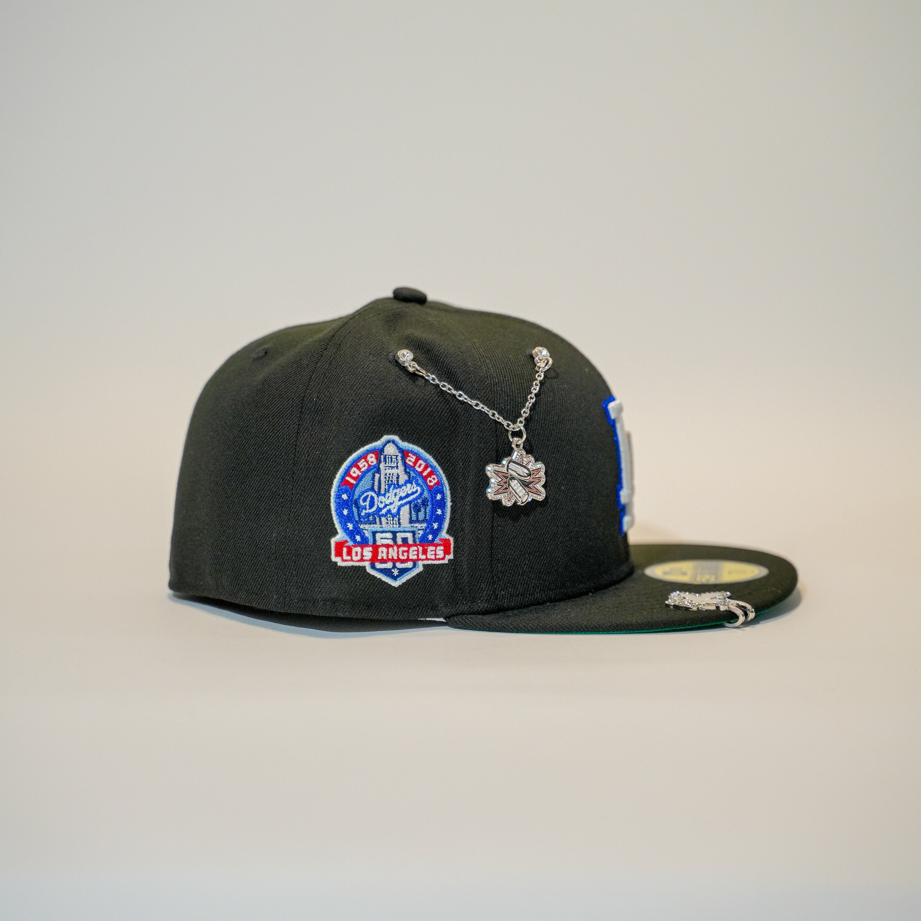 EXCLUSIVO NEW ERA 59FIFTY CHROME BLANCO/VERDE OLIVA ARIZONA DIAMONDBACKS CON PARCHE DE TEMPORADA INAUGURAL 1998 