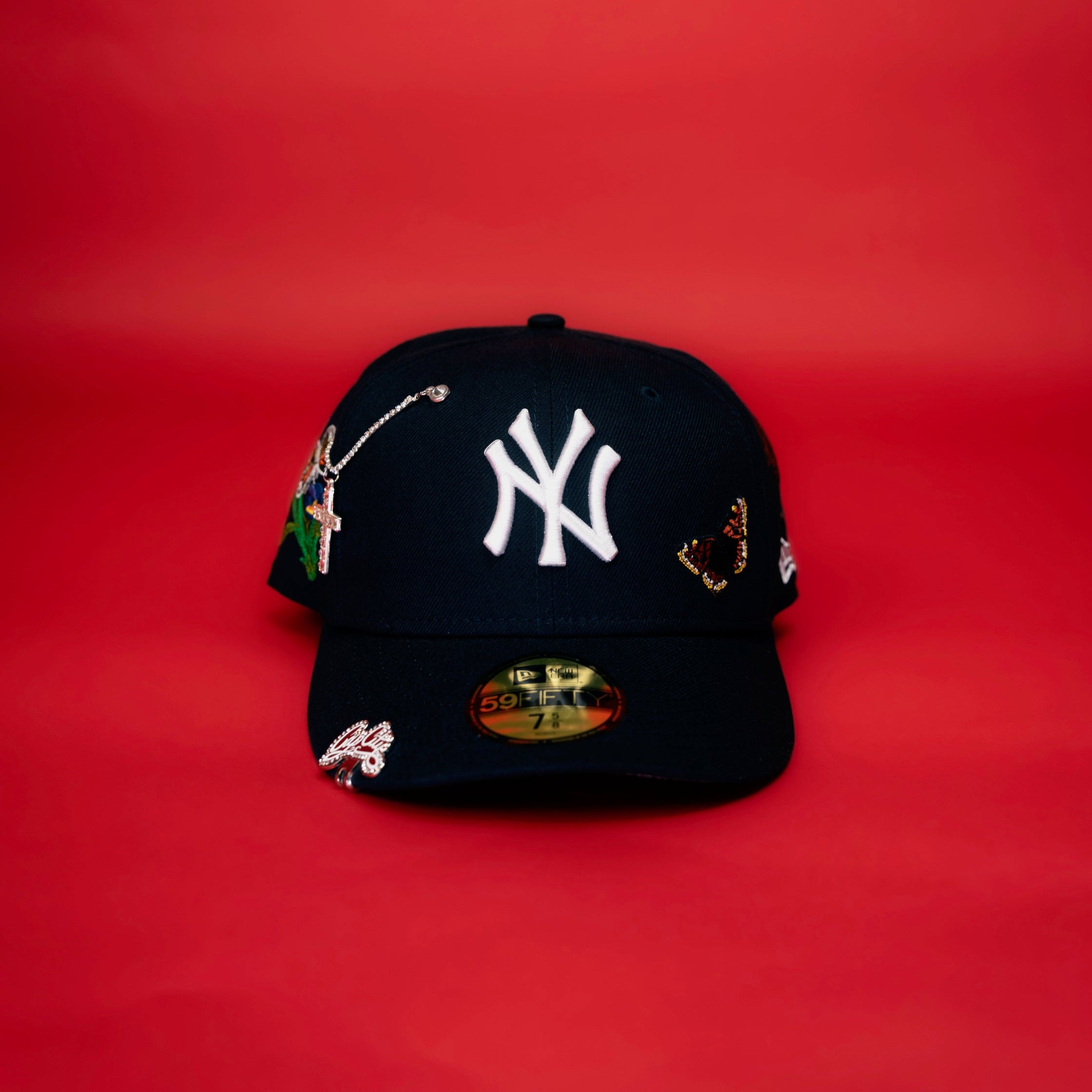 NEW ERA EXCLUSIVE 59FIFTY NAVY NEW YORK YANKEES "FOR EVERY LIVING THING" W/ EMBROIDERY