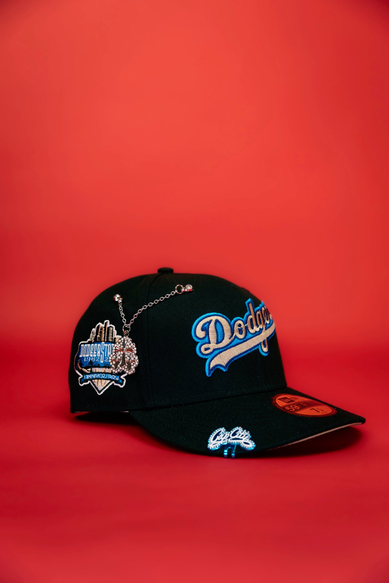 NEW ERA 59FIFTY BLACK LOS ANGELES DODGERS SCRIPT W/ 40TH ANNIVERSARY SIDE PATCH