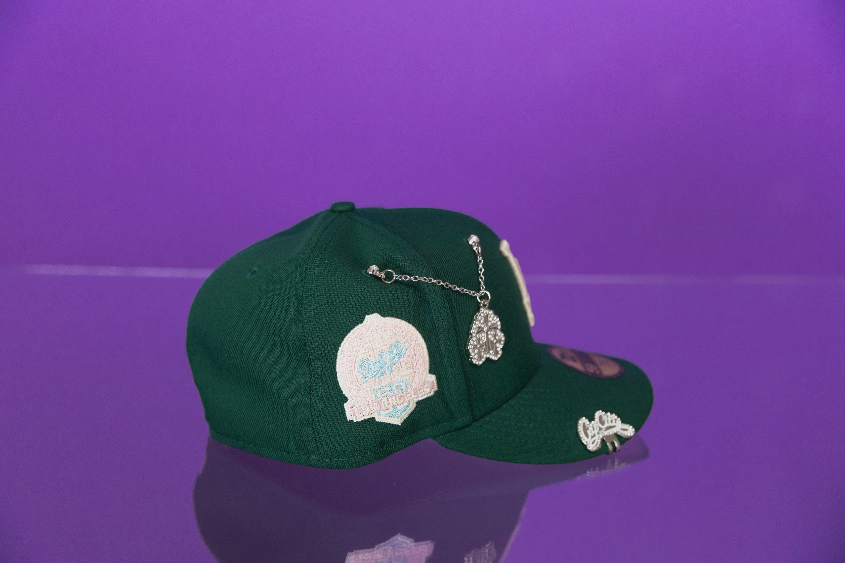 EXCLUSIVO DE NEW ERA 59FIFTY CROMADO BLANCO/ORO LOS ANGELES DODGERS CON PARCHE DEL JUEGO ALL STAR 2000 