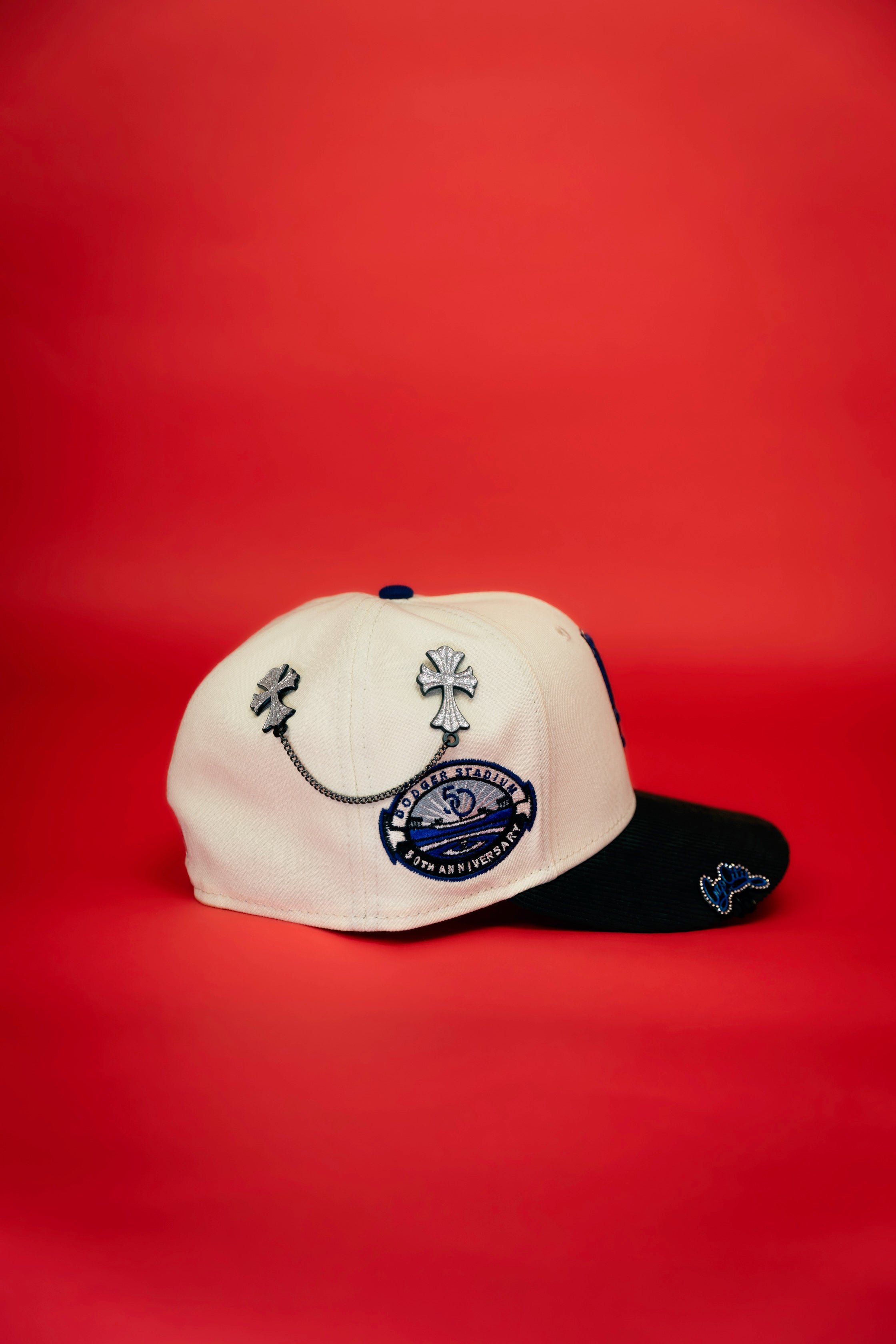 NEW ERA EXCLUSIVE 59FIFTY CHROME/CORDUROY LOS ANGELES DODGERS W/ 50TH ANNIVERSARY SIDE PATCH