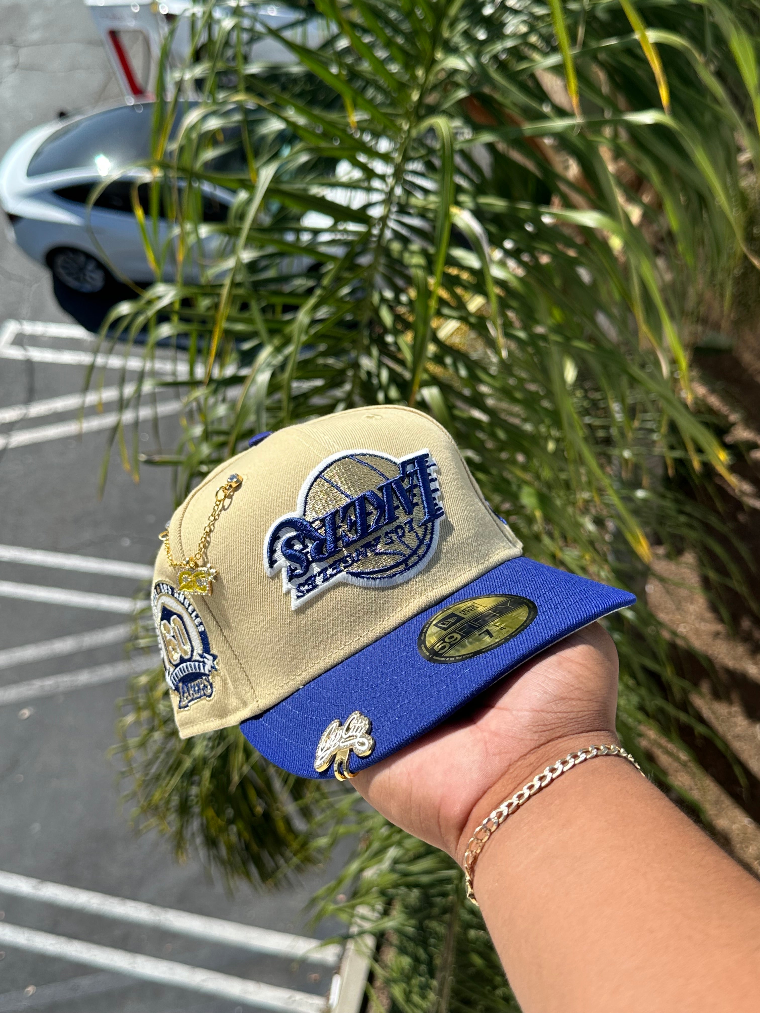 NEW ERA EXCLUSIVE 59FIFTY VEGAS GOLD/BLUE UPSIDE DOWN LOS ANGELES LAKE