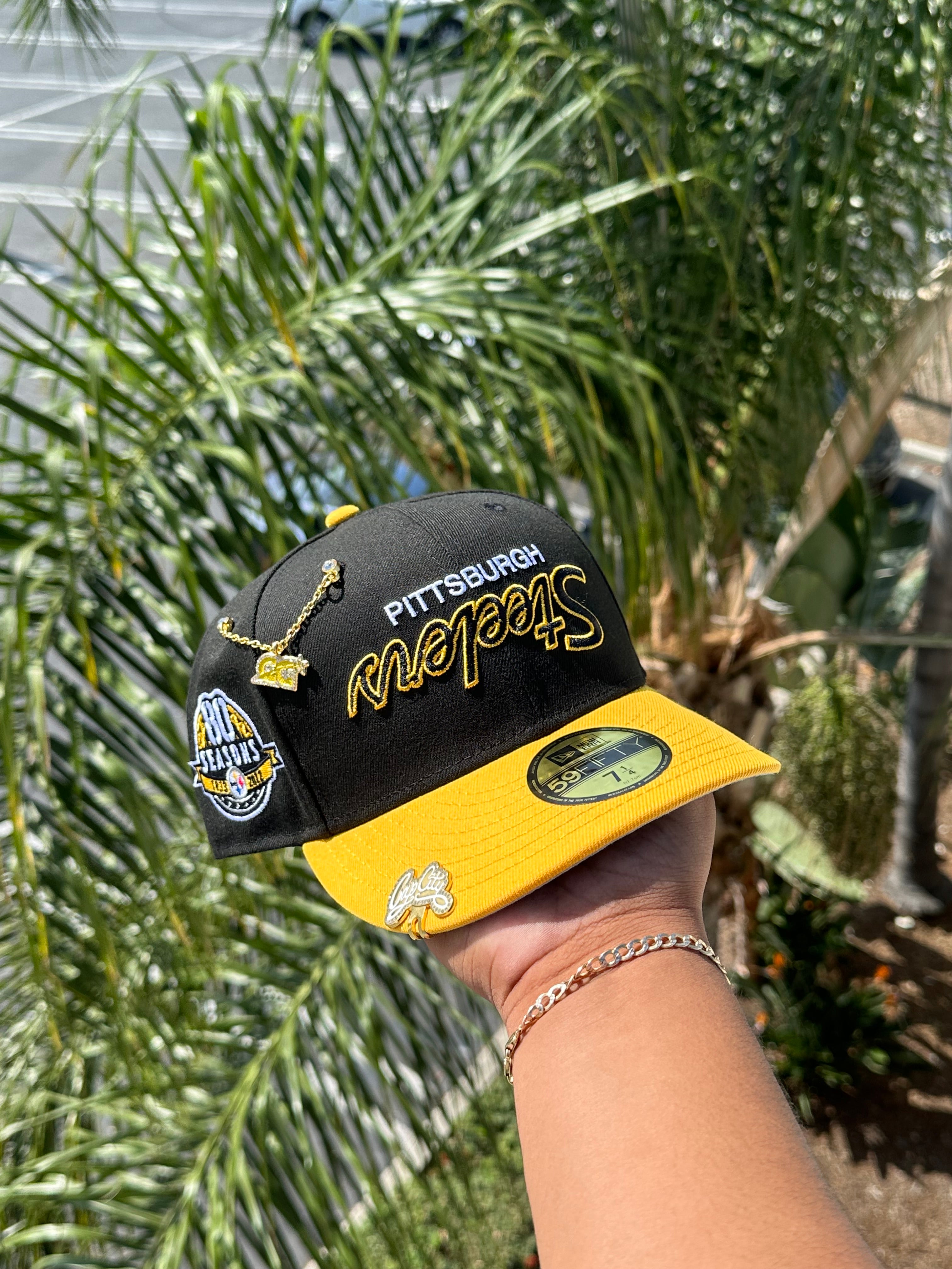 NEW ERA EXCLUSIVE 59FIFTY BLACK/YELLOW UPSIDE DOWN PITTSBURGH STEELERS SCRIPT W/ 80TH SEASON SIDE PATCH