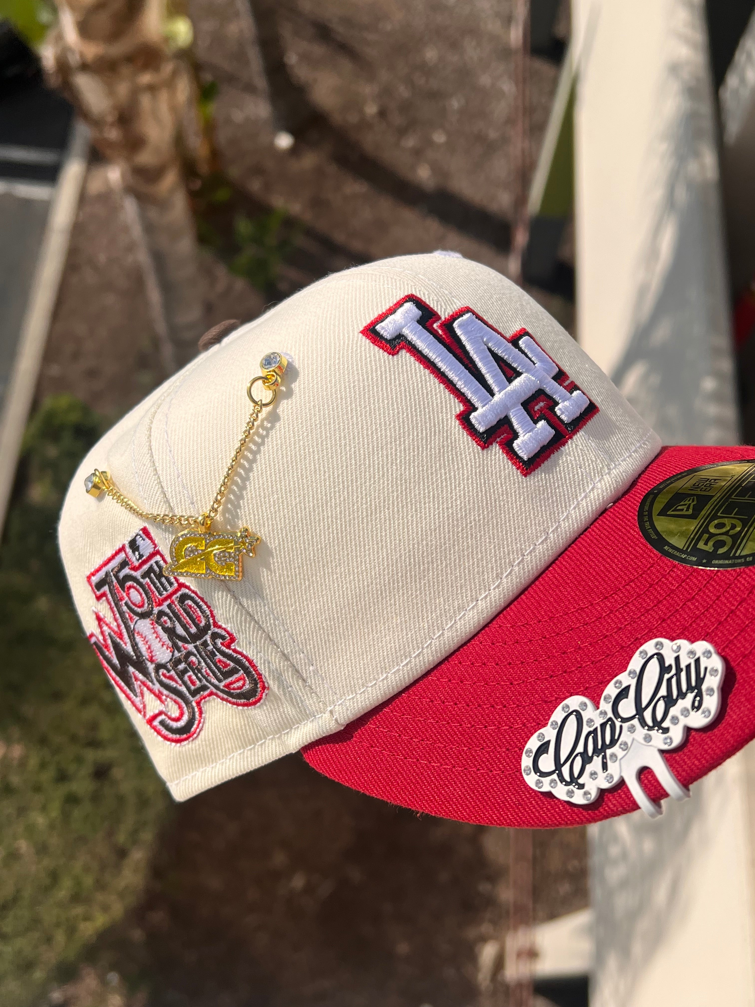 NEW ERA EXCLUSIVE 59FIFTY CHROME WHITE/RED LOS ANGELES DODGERS W/ 75TH WORLD SERIES PATCH