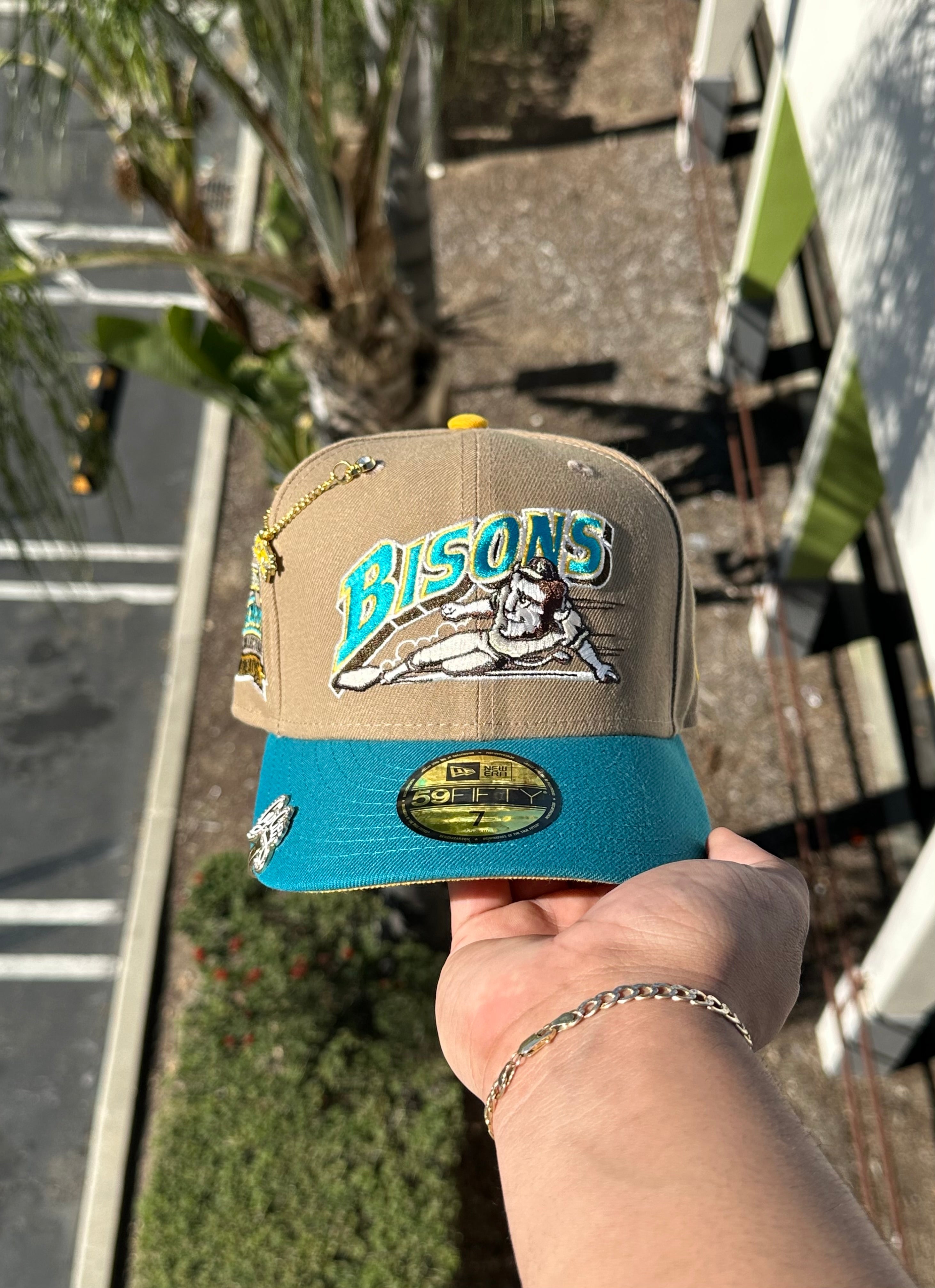 NEW ERA EXCLUSIVE 59FIFTY KHAKI/TURQUOISE BUFFALO BISONS W/ HOMETOWN COLLECTION PATCH