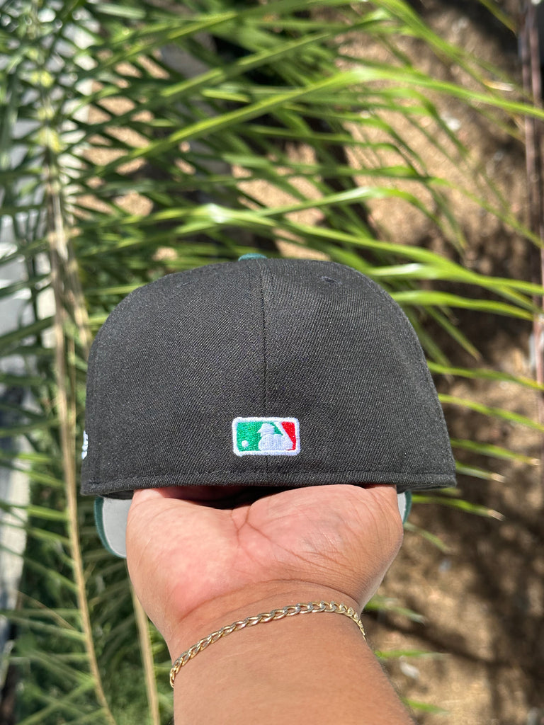 NEW ERA EXCLUSIVE 59FIFTY BLACK/FOREST GREEN LOS ANGELES DODGERS W/ MEXICO FLAG LOGO + "WORLD CHAMPIONS" SIDE PATCH (GREY UV)