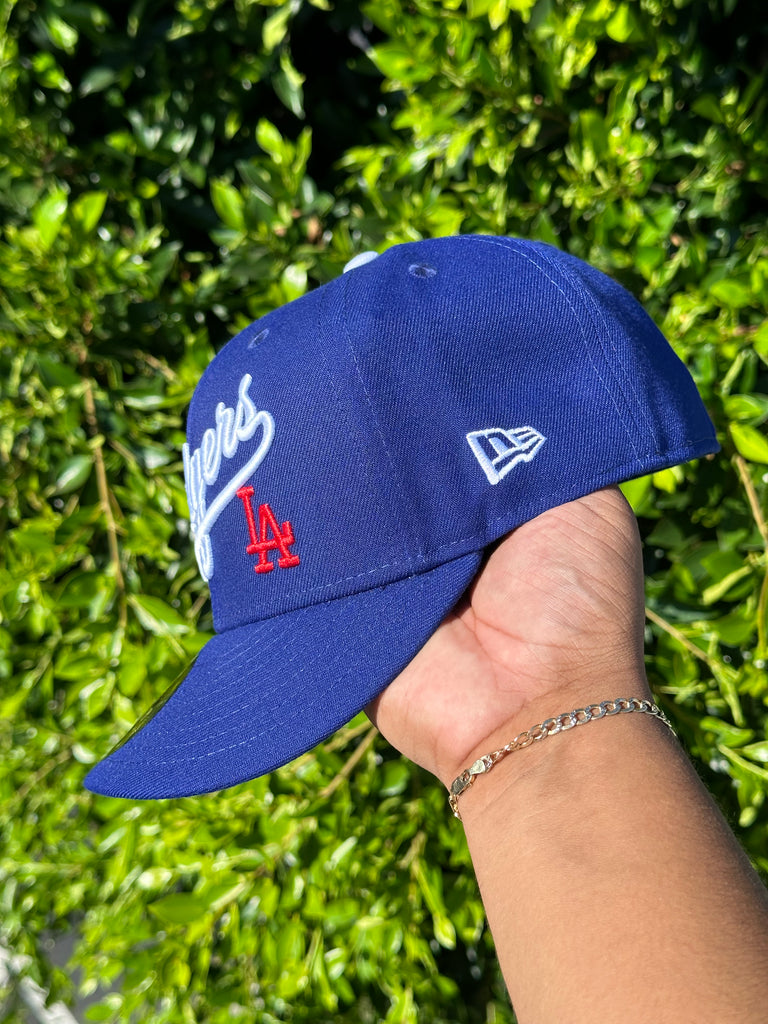 NEW ERA EXCLUSIVE 59FIFTY BLUE LOS ANGELES DODGERS SCRIPT W/ 50TH ANNIVERSARY PATCH (GREY UV)