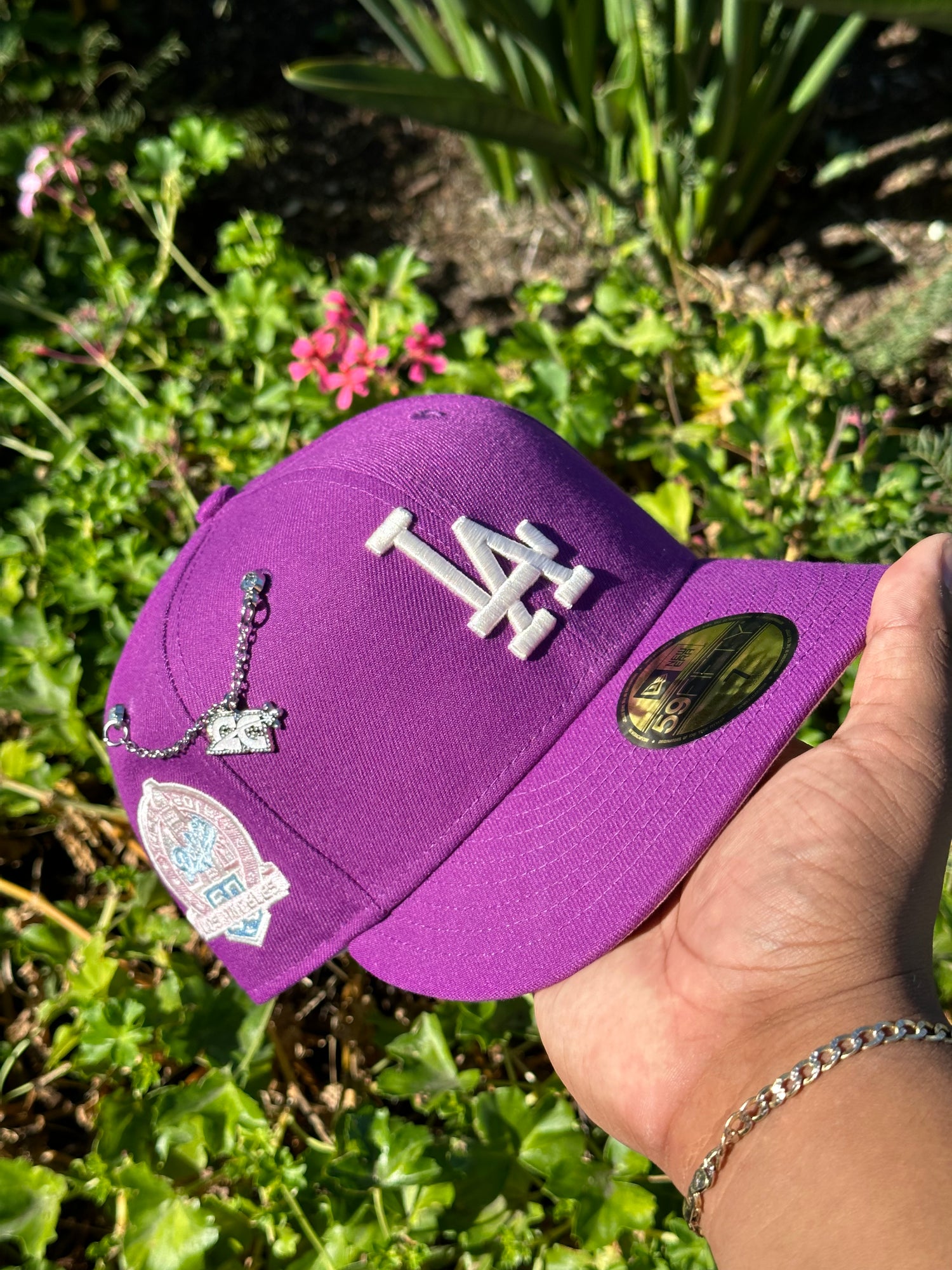 NEW ERA EXCLUSIVE 59FIFTY PURPLE LOS ANGELES DODGERS W/ 60TH ANNIVERSARY PATCH