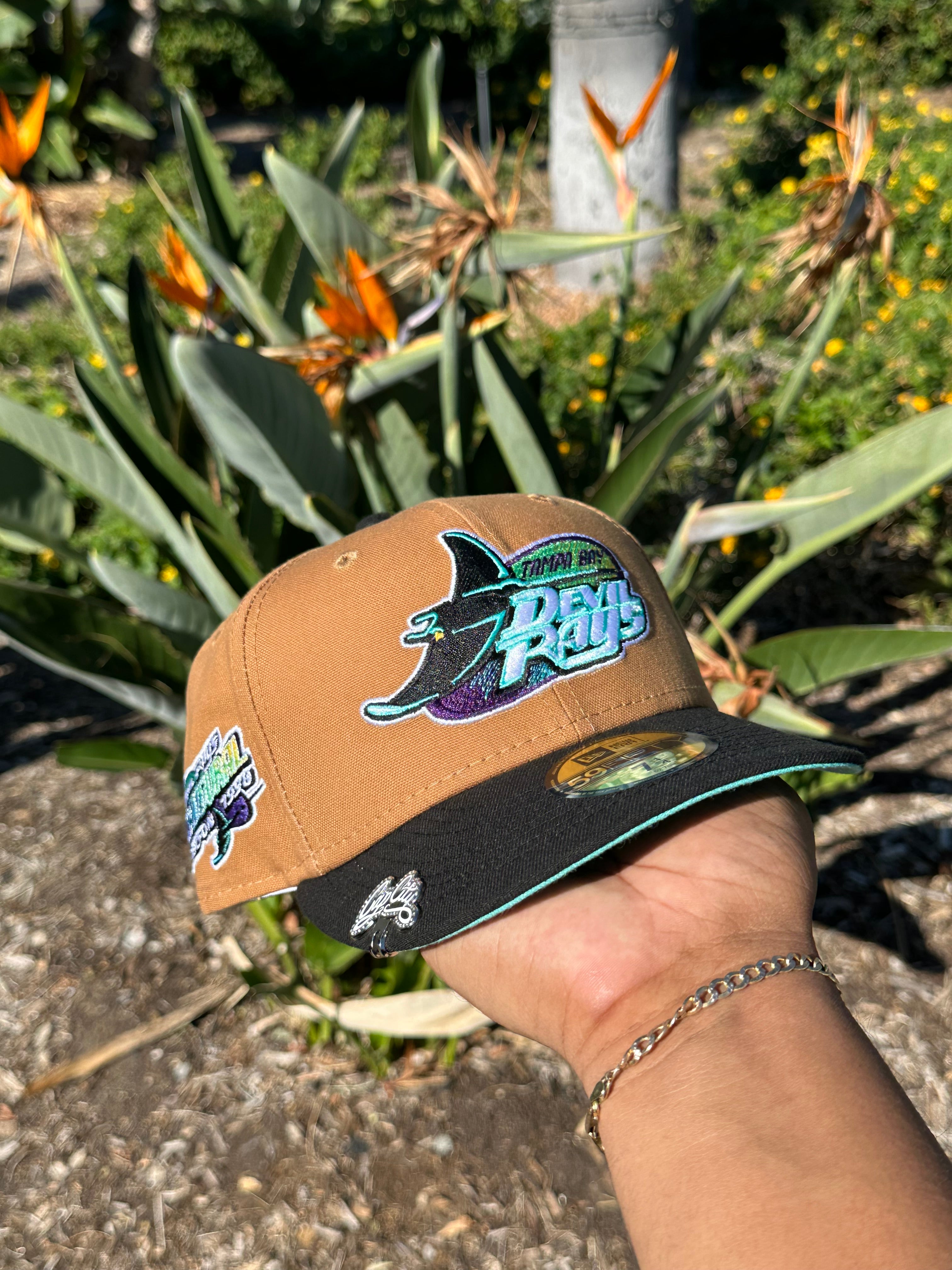 NEW ERA EXCLUSIVE 59FIFTY TAN/BLACK TAMPA BAY DEVILRAYS W/ 1998 INAUGURAL SEASON PATCH