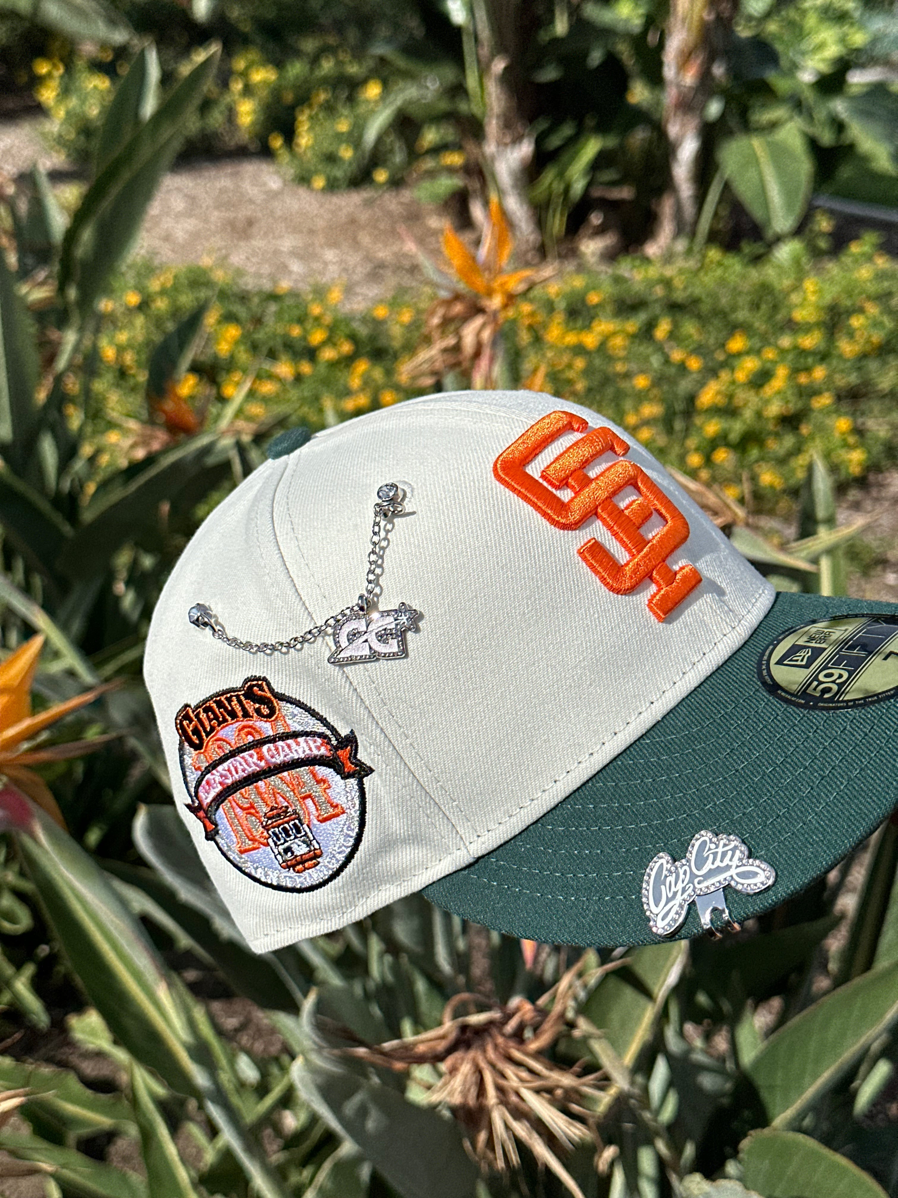 NEW ERA EXCLUSIVE 59FIFTY CHROME WHITE/GREEN SAN FRANCISCO GIANTS W/ 1984 ALL STAR GAME PATCH