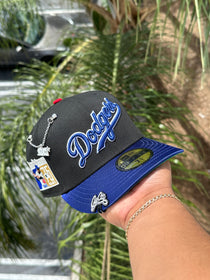 NEW ERA EXCLUSIVE 59FIFTY BLACK/BLUE SATIN LOS ANGELES DODGERS SCRIPT W/ 