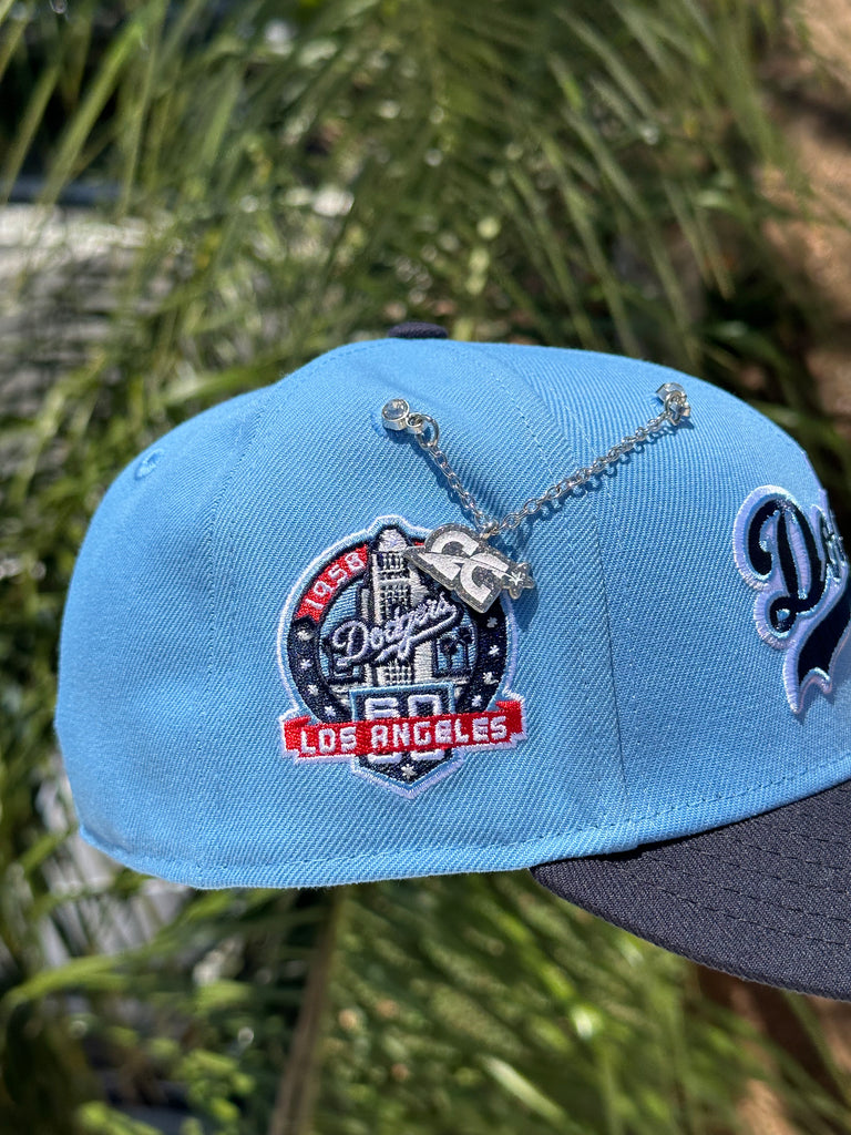 NEW ERA EXCLUSIVE 59FIFTY SKY BLUE/NAVY LOS ANGELES DODGERS SCRIPT W/ 60TH ANNIVERSARY SIDE PATCH (GREY UV)