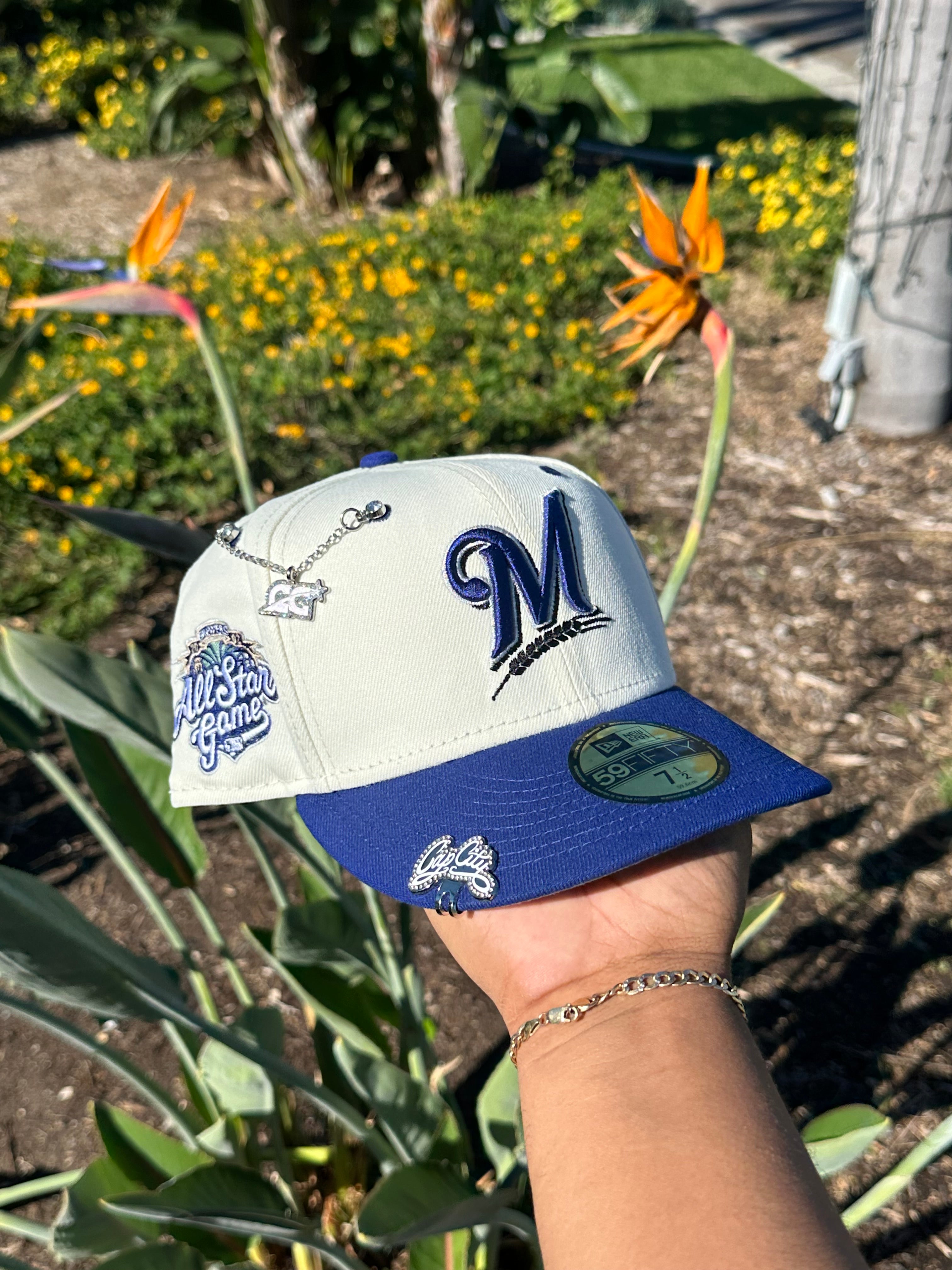 NEW ERA EXCLUSIVE 59FIFTY CHROME WHITE/BLUE MILWAUKEE BREWERS W/ 2002 ALL STAR GAME PATCH