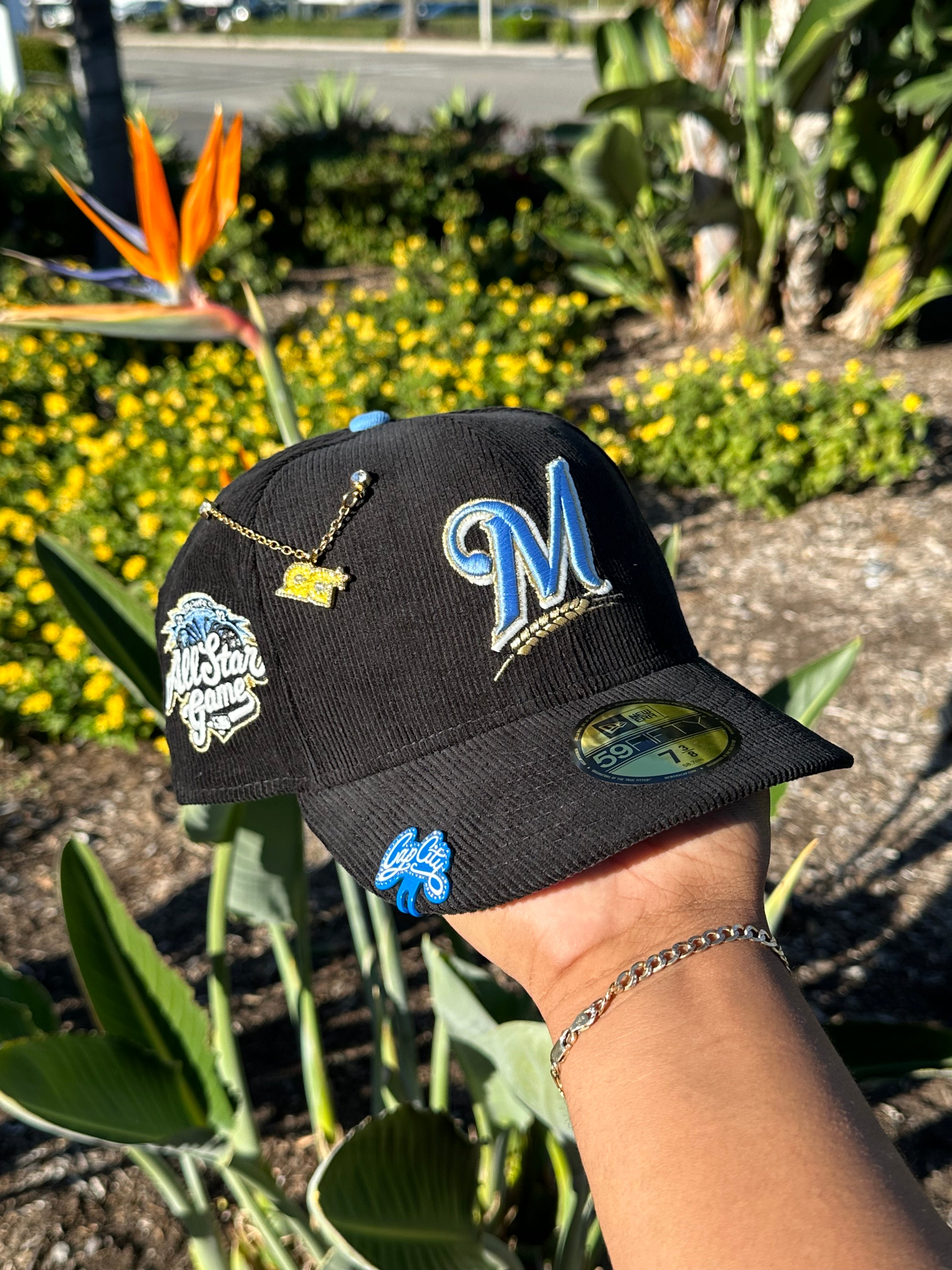 NEW ERA EXCLUSIVE 59FIFTY CORDUROY MILWAUKEE BREWERS W/ 2002 ALL STAR GAME PATCH