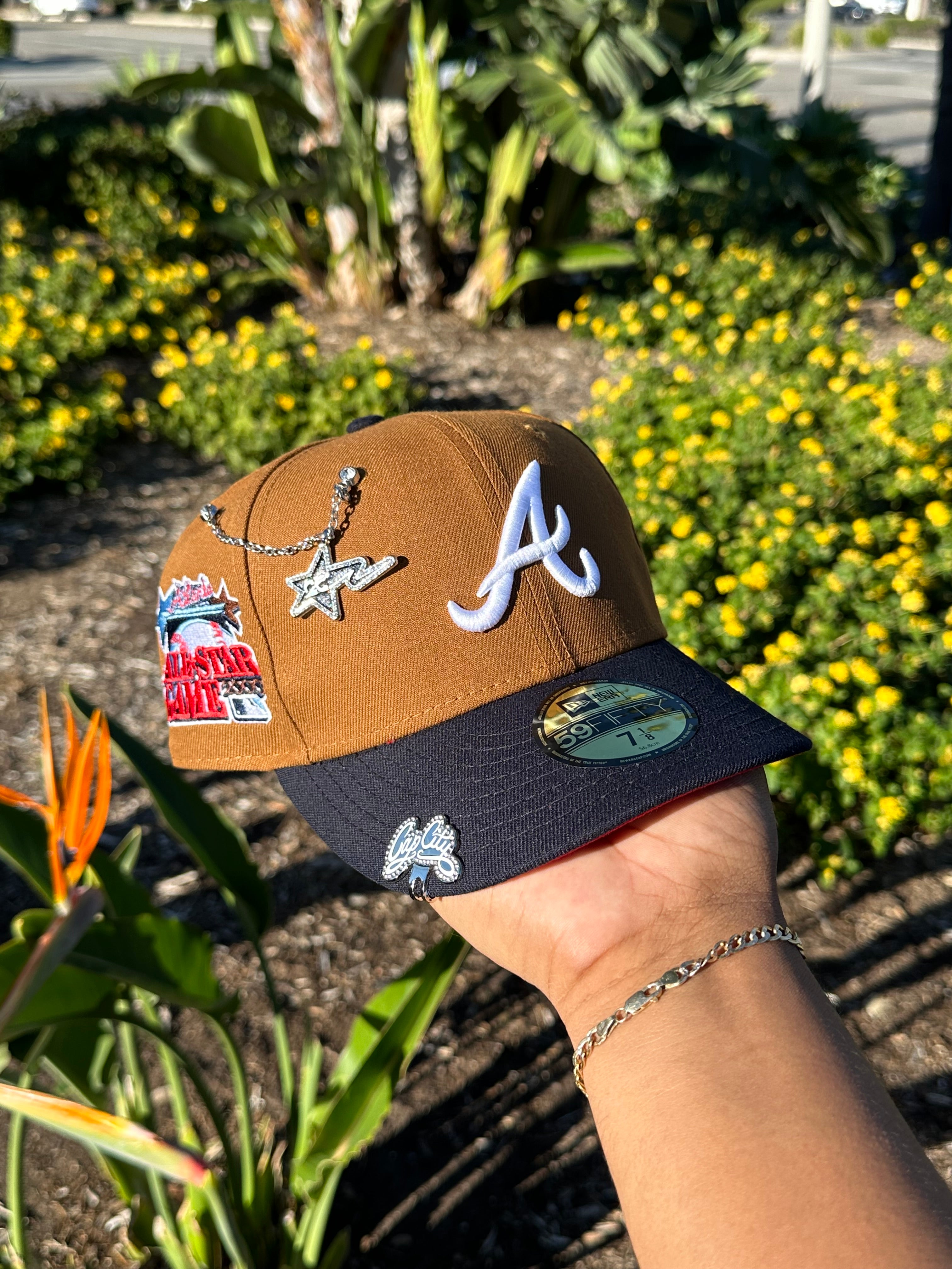 NEW ERA EXCLUSIVE 59FIFTY KHAKI/NAVY ATLANTA BRAVES W/ 2000 ALL STAR GAME SIDE PATCH