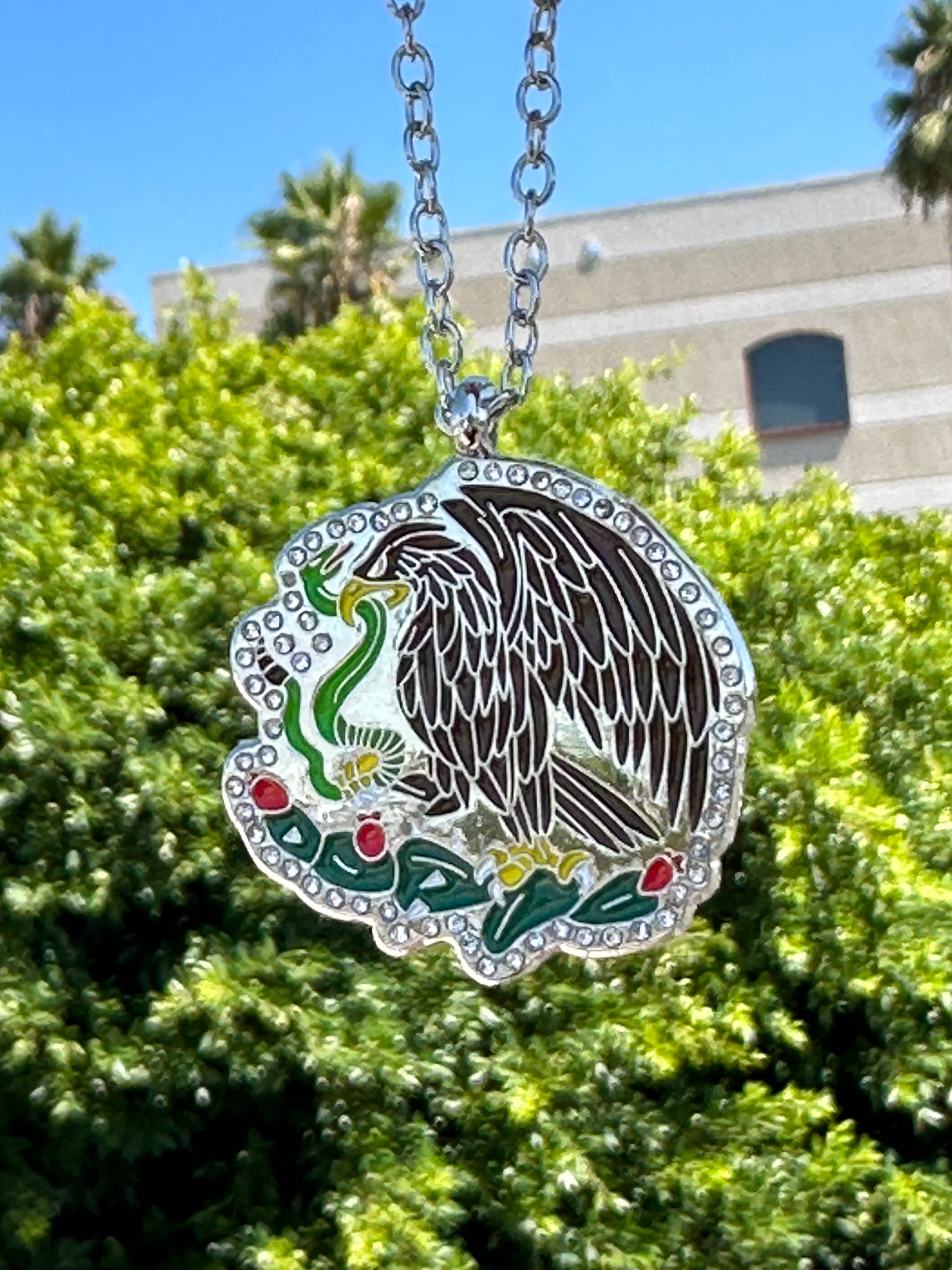 SILVER "MEXICAN FLAG EAGLE" EXCLUSIVE CAP CITY CHAIN