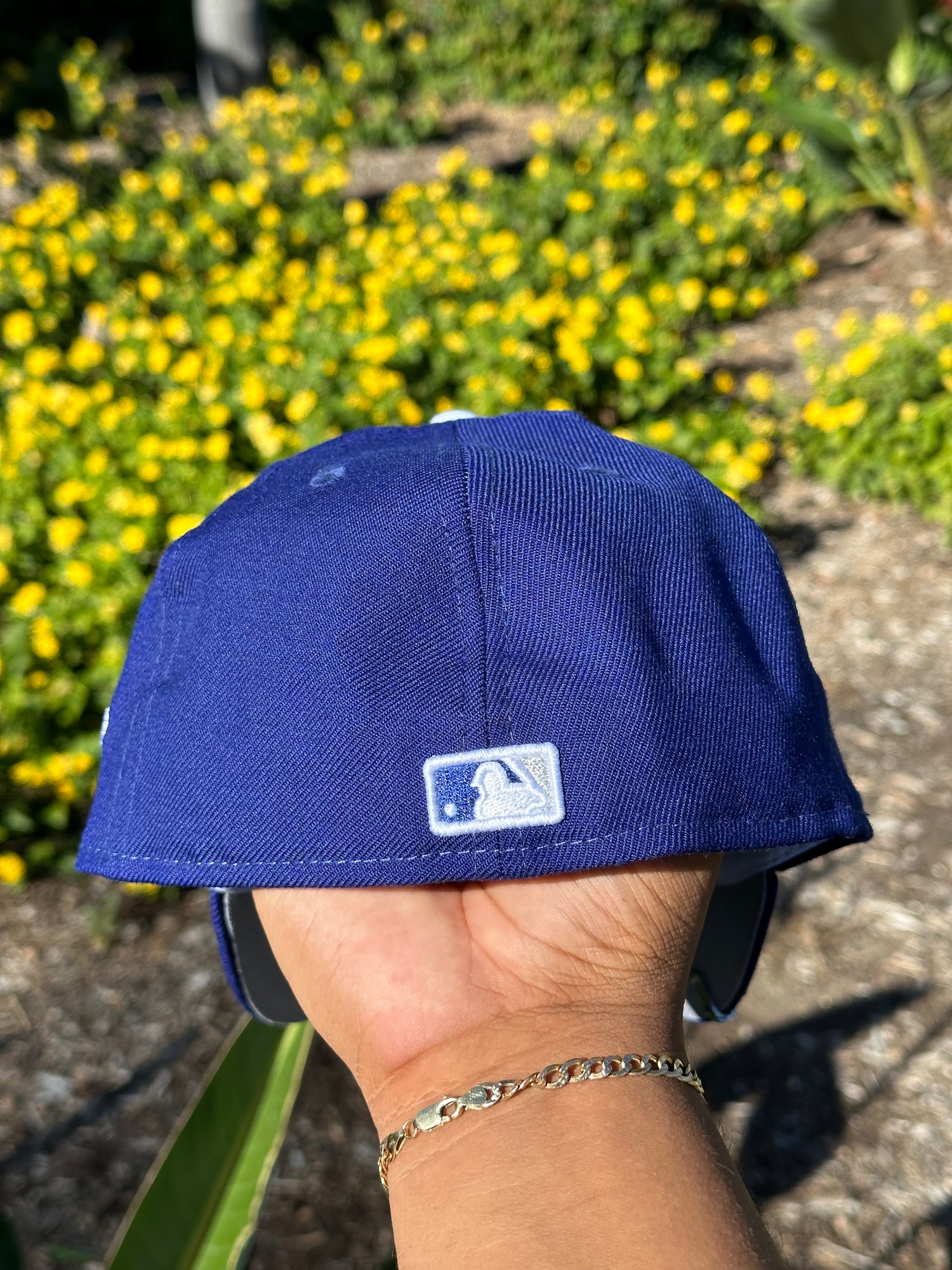 NEW ERA 59FIFTY BLUE LOS ANGELES DODGERS W/ 1988 WORLD SERIES SIDE PATCH