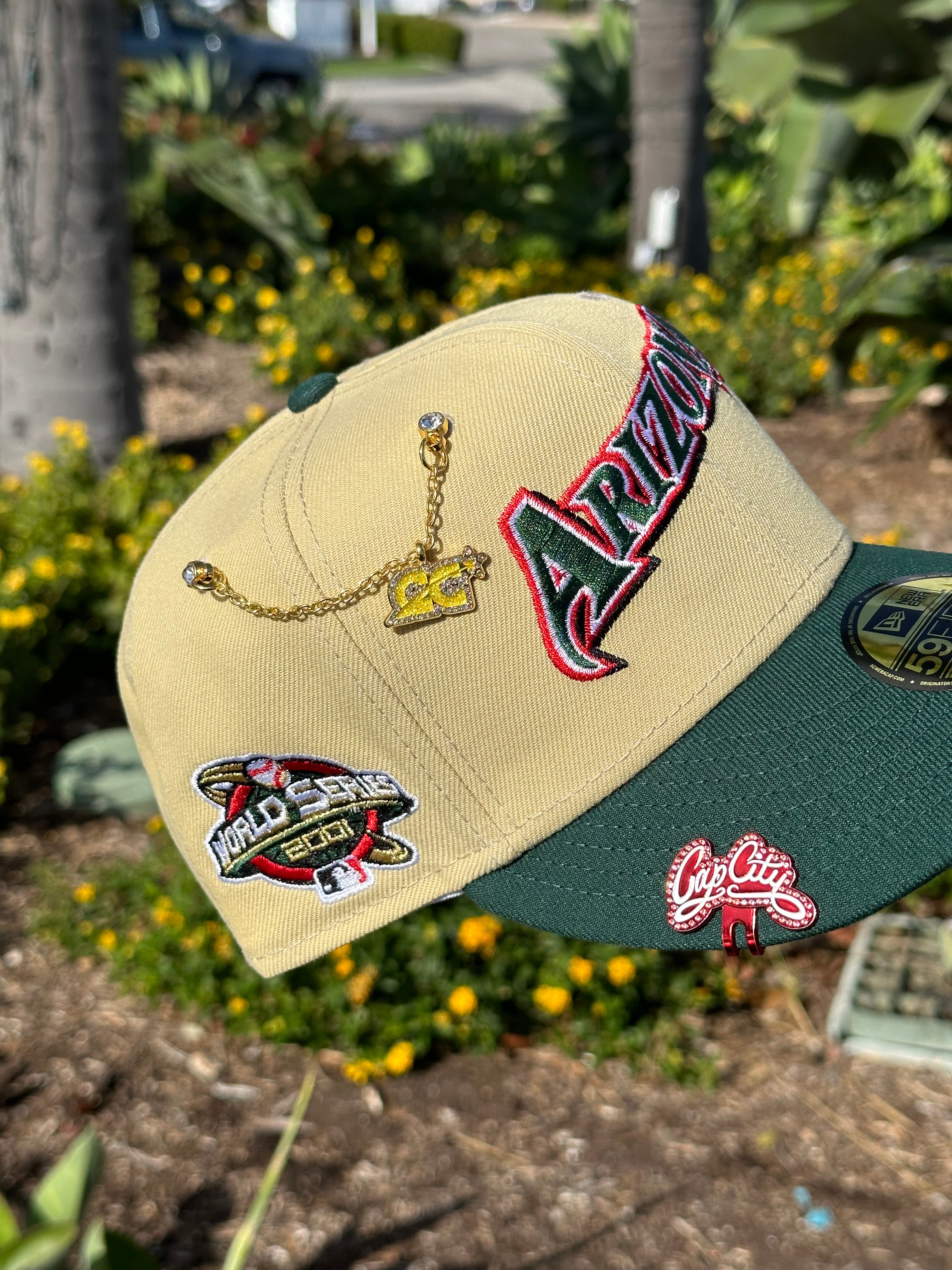 NEW ERA EXCLUSIVE 59FIFTY VEGAS GOLD/FOREST GREEN ARIZONA DIAMONDBACKS W/ 2001 WORLD SERIES PATCH