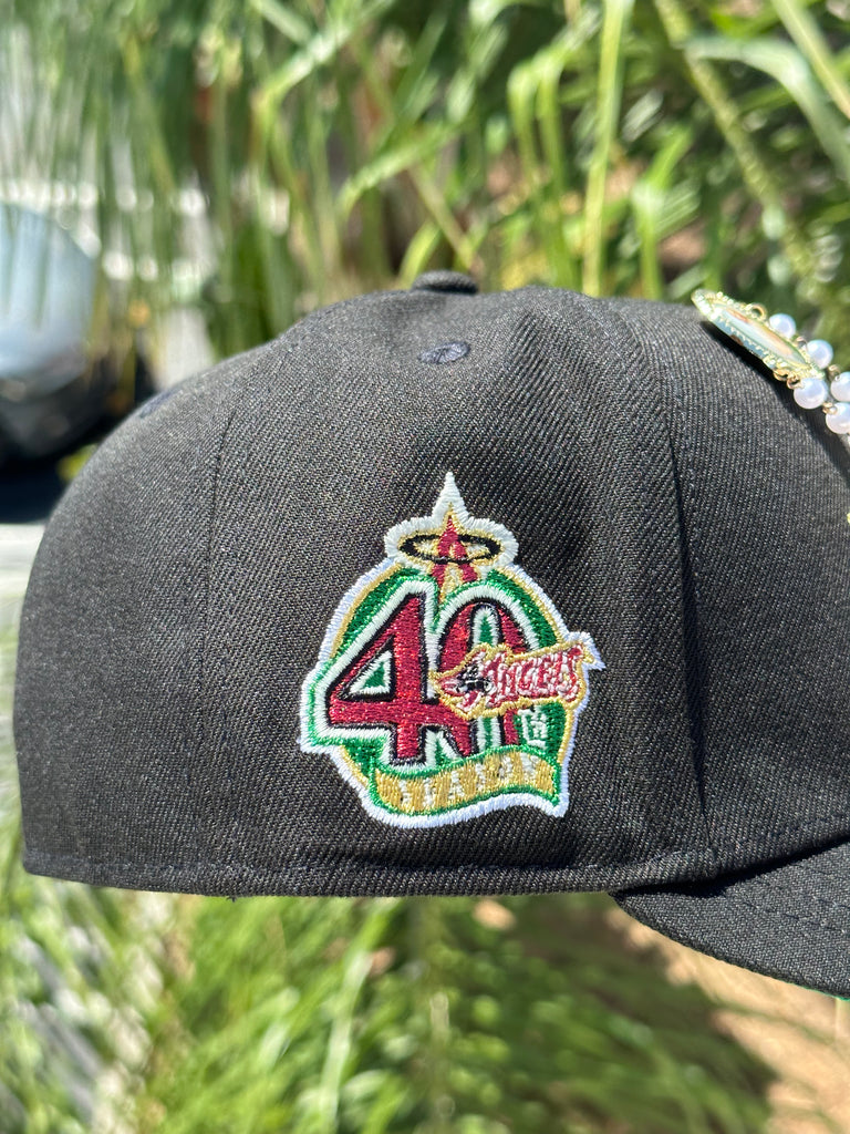 NEW ERA EXCLUSIVE 59FIFTY BLACK ANAHEIM ANGELS W/ 40TH ANNIVERSARY SIDEPATCH (GREEN UV) VERY LIMITED
