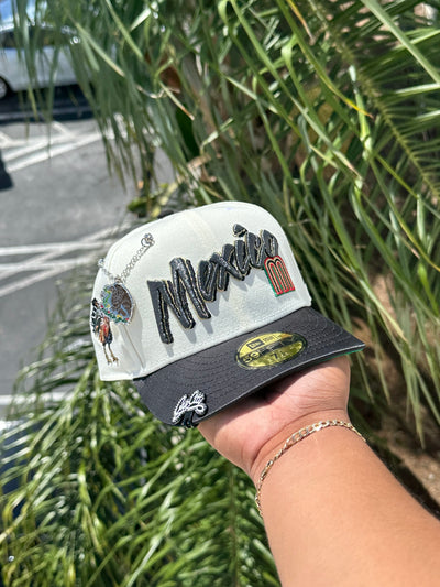 NEW ERA EXCLUSIVE 59FIFTY CHROME WHITE/ BLACK MEXICO SCRIPT W/ 
