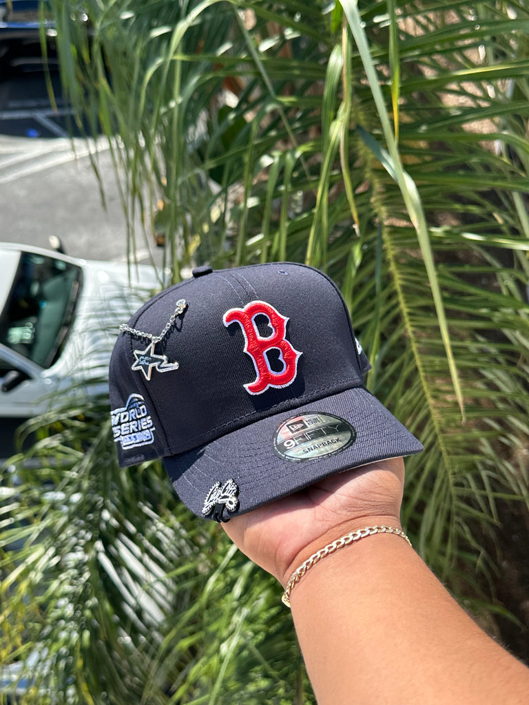 NEW ERA EXCLUSIVE 9FIFTY NAVY BOSTON RED SOX SNAPBACK W/ 2004 WORLD SERIES PATCH (GREY UV) VERY LIMITED