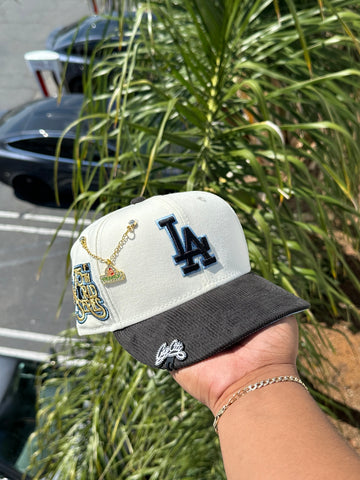 NEW ERA EXCLUSIVE 59FIFTY CHROME WHITE/CORDUROY LOS ANGELES DODGERS W/ 75TH WORLD SERIES PATCH (ICY UV) VERY LIMITED
