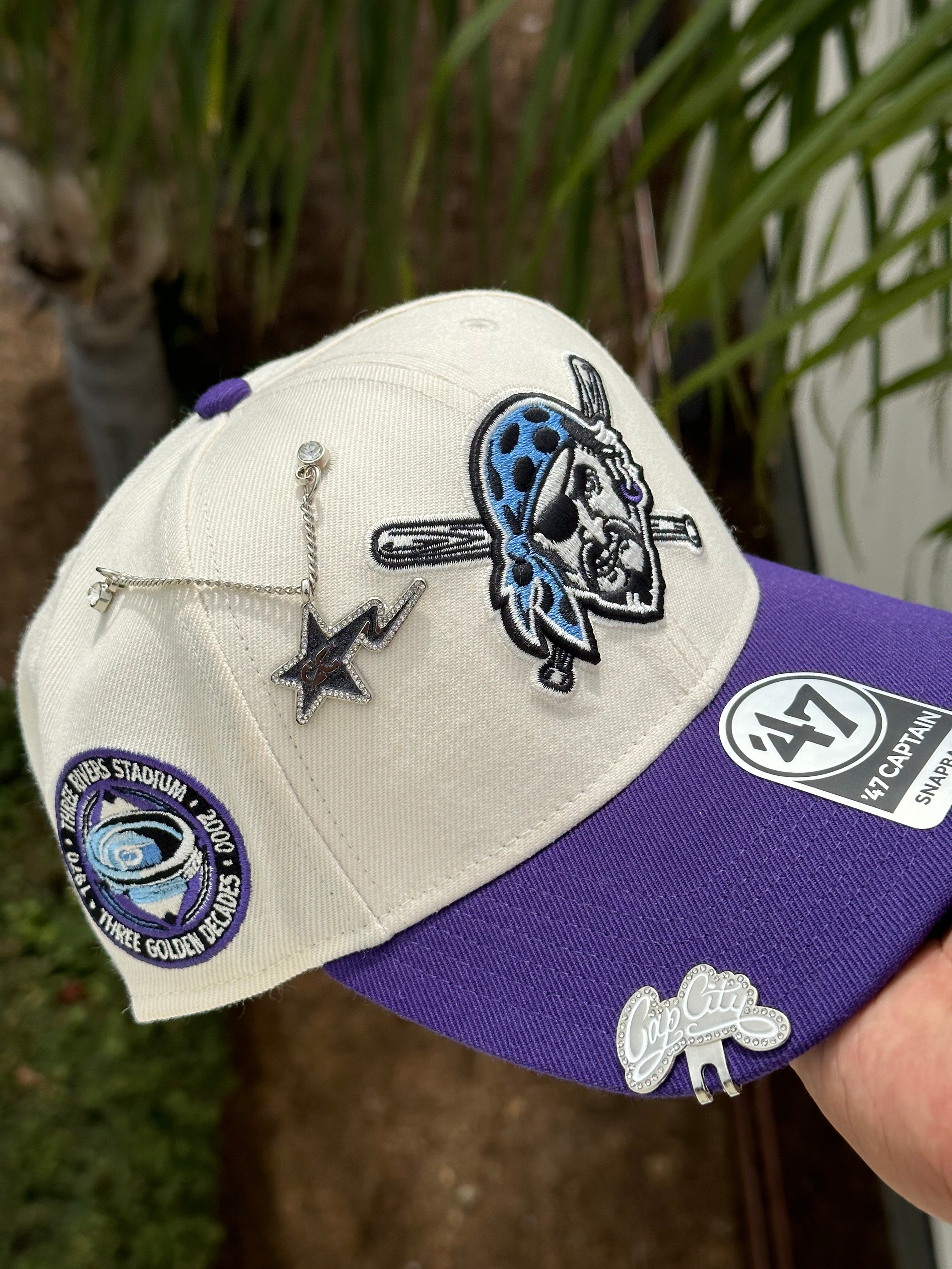 WHITE/PURPLE PITTSBURGH PIRATES '47 CAPTAIN SNAPBACK W/ THREE RIVERS STADIUM PATCH