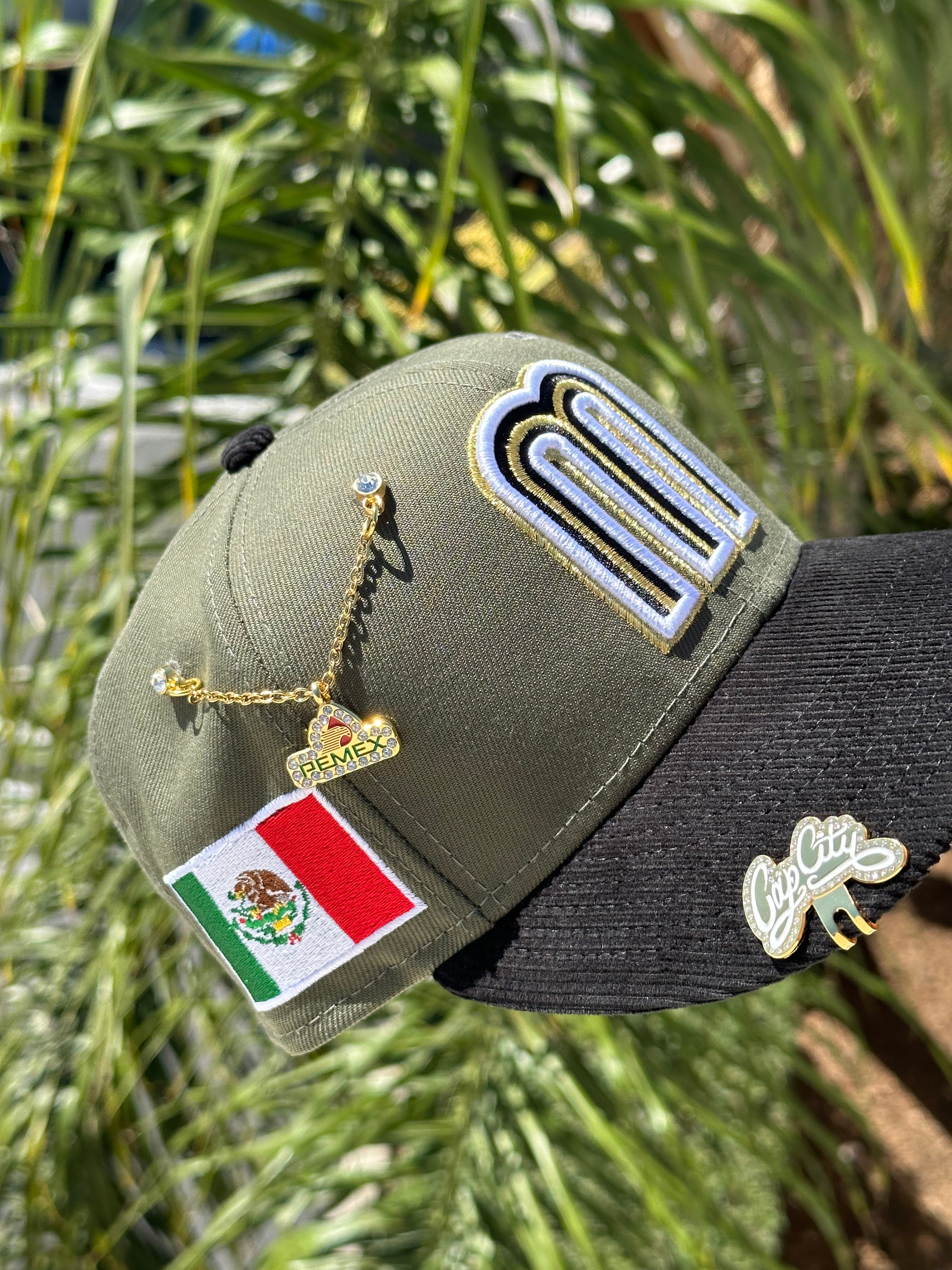 NEW ERA EXCLUSIVE 59FIFTY OLIVE/CORDUROY MEXICO TWO TONE W/ MEXICO FLAG SIDE PATCH